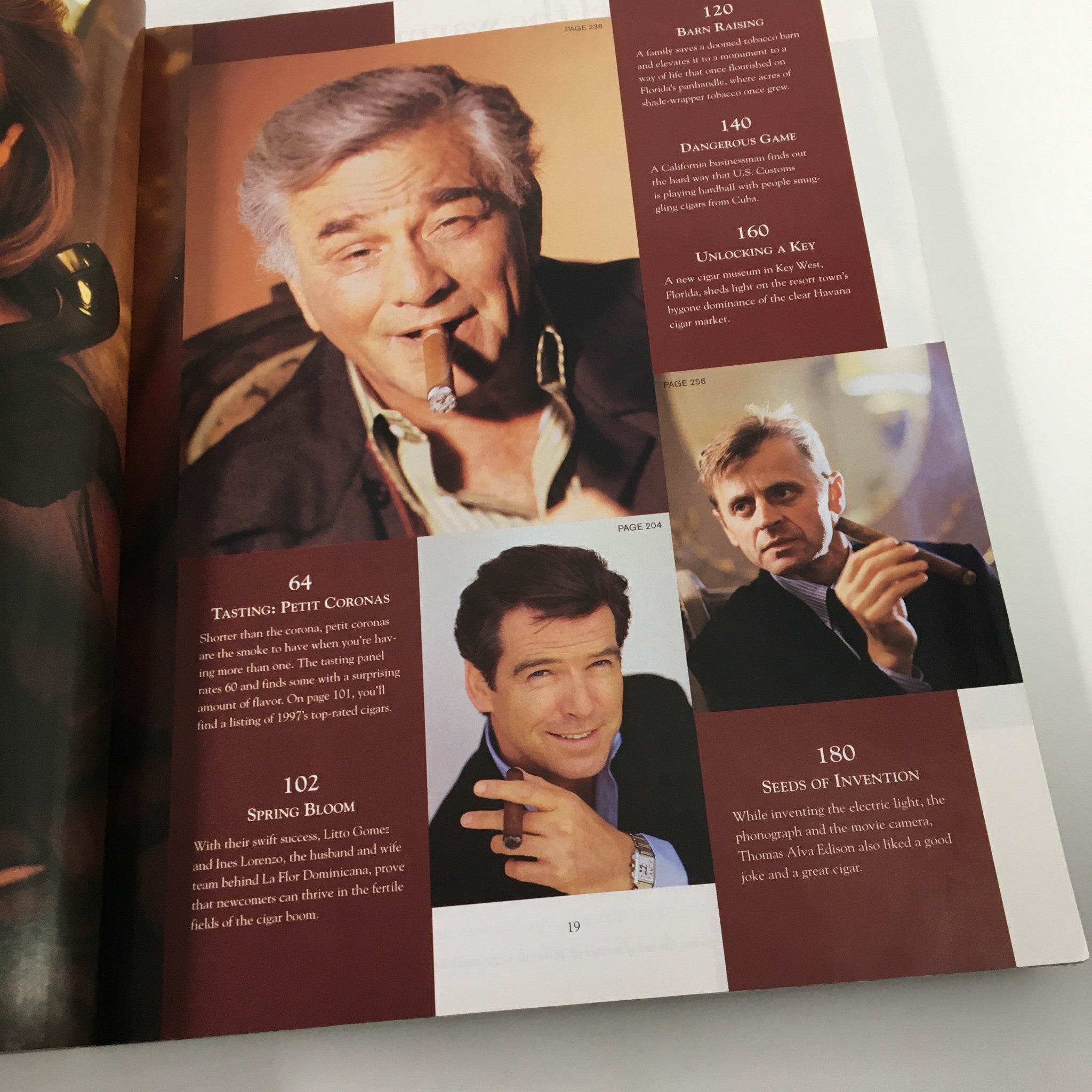 Cigar Afficionado Magazine December 1997 Pierce Brosnan Agent 007 No Label