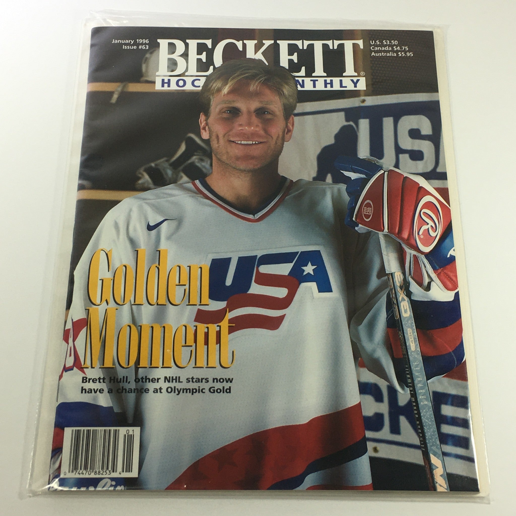 Beckett Hockey Monthly: January 1996 Issue #63 - NHL Star Brett Hull / Newsstand