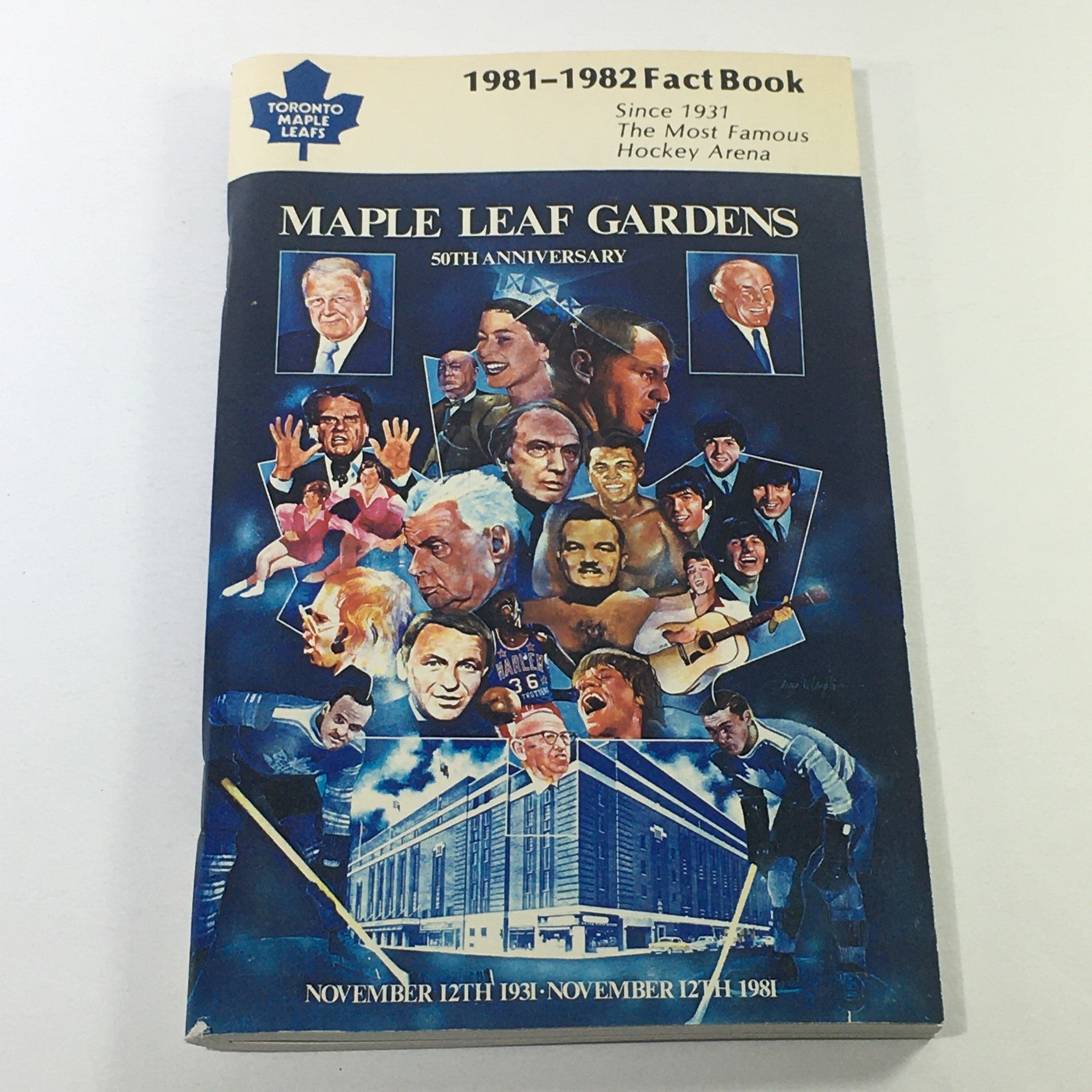 VTG NHL Official Fact Book 1981-1982 - Toronto Maple Leafs / Gerry McNamara