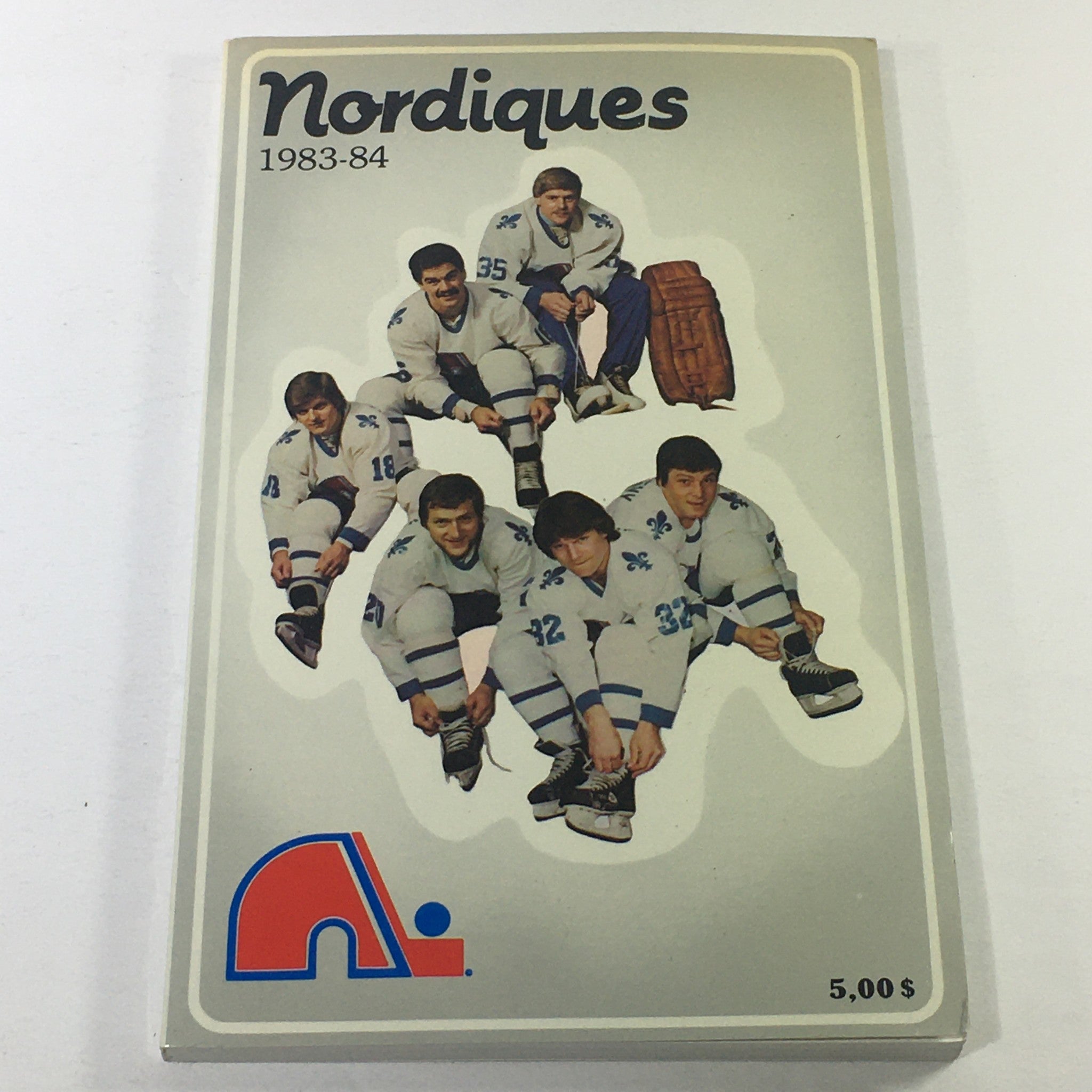 VTG NHL Official Yearbook 1983-1984 - Quebec Nordiques / Dan Bouchard