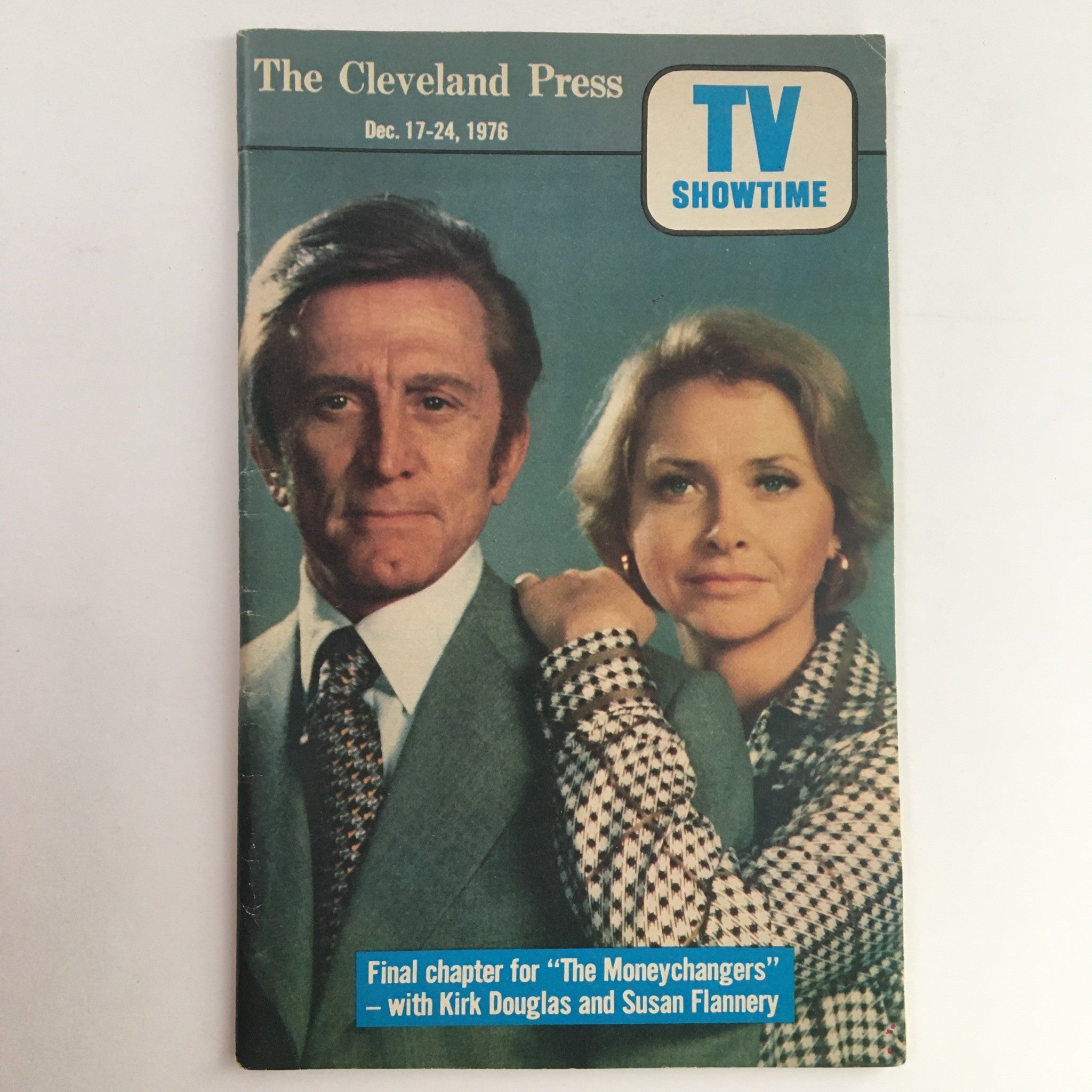 TV Showtime Magazine December 17 1976 Kirk Douglas, The Cleveland Press No Label