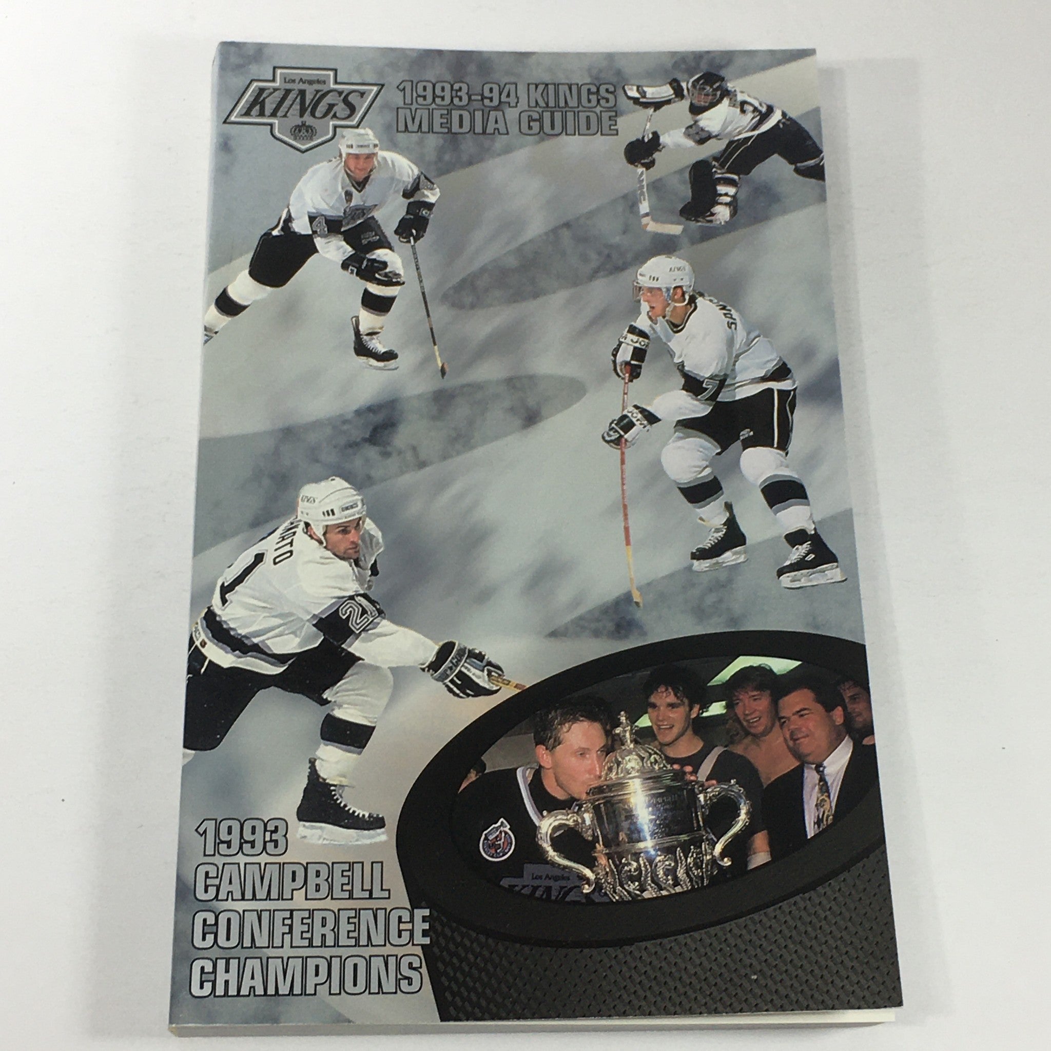 VTG NHL Official Media Guide 1993-1994 - Los Angeles Kings / Campbell Conference