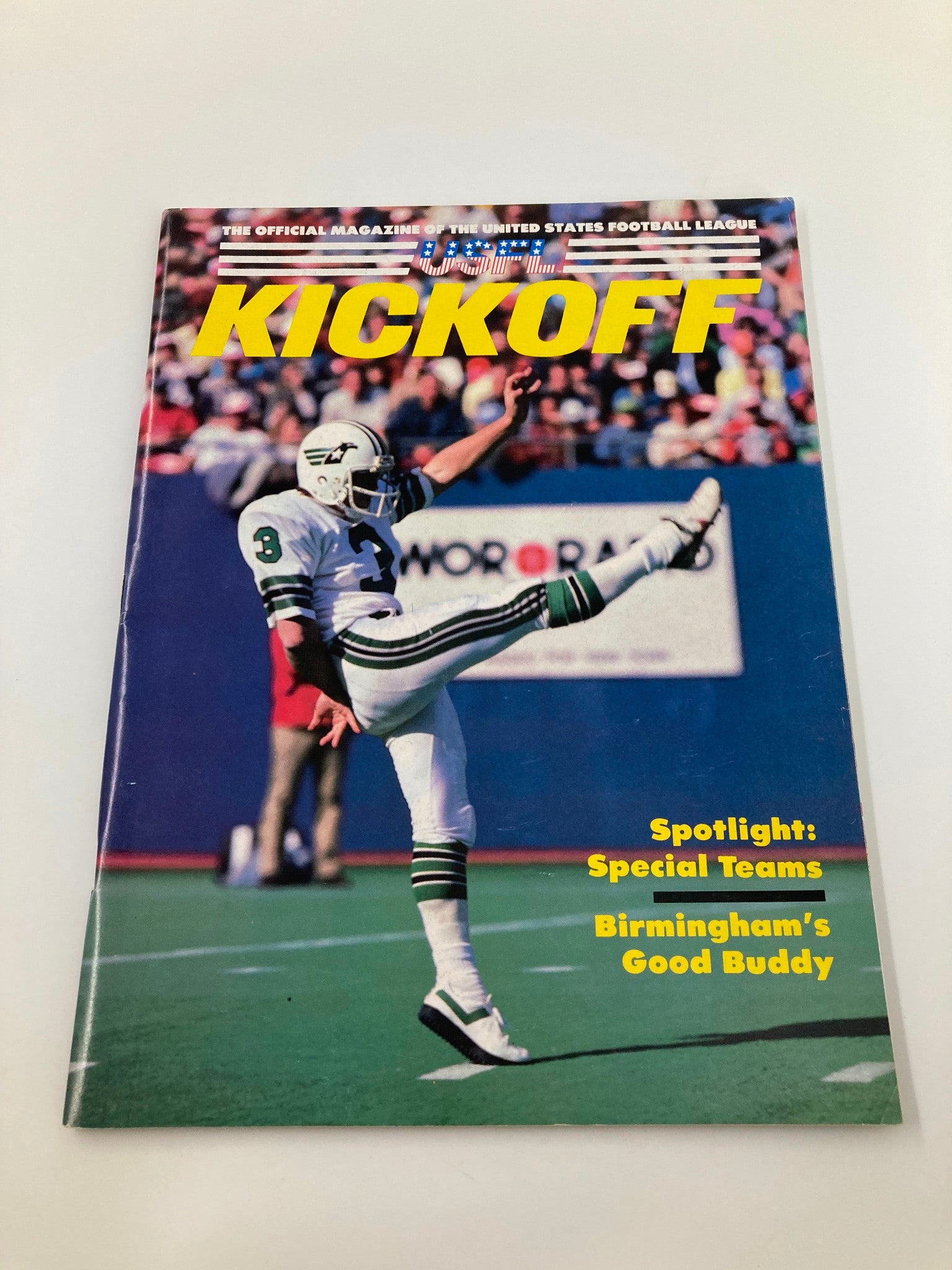 VTG USFL Kickoff Magazine 1984 Vol II #3 Taking The Bulls By Horns No Label