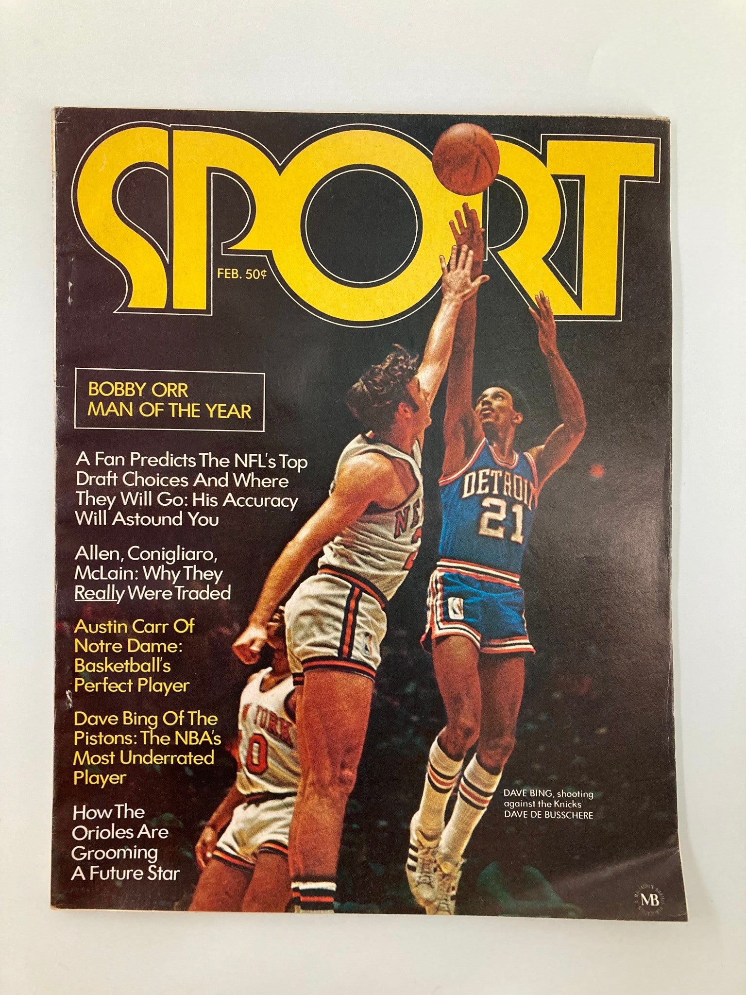 VTG Sport Magazine February 1971 Dave Bing and Dave De Busschere No Label