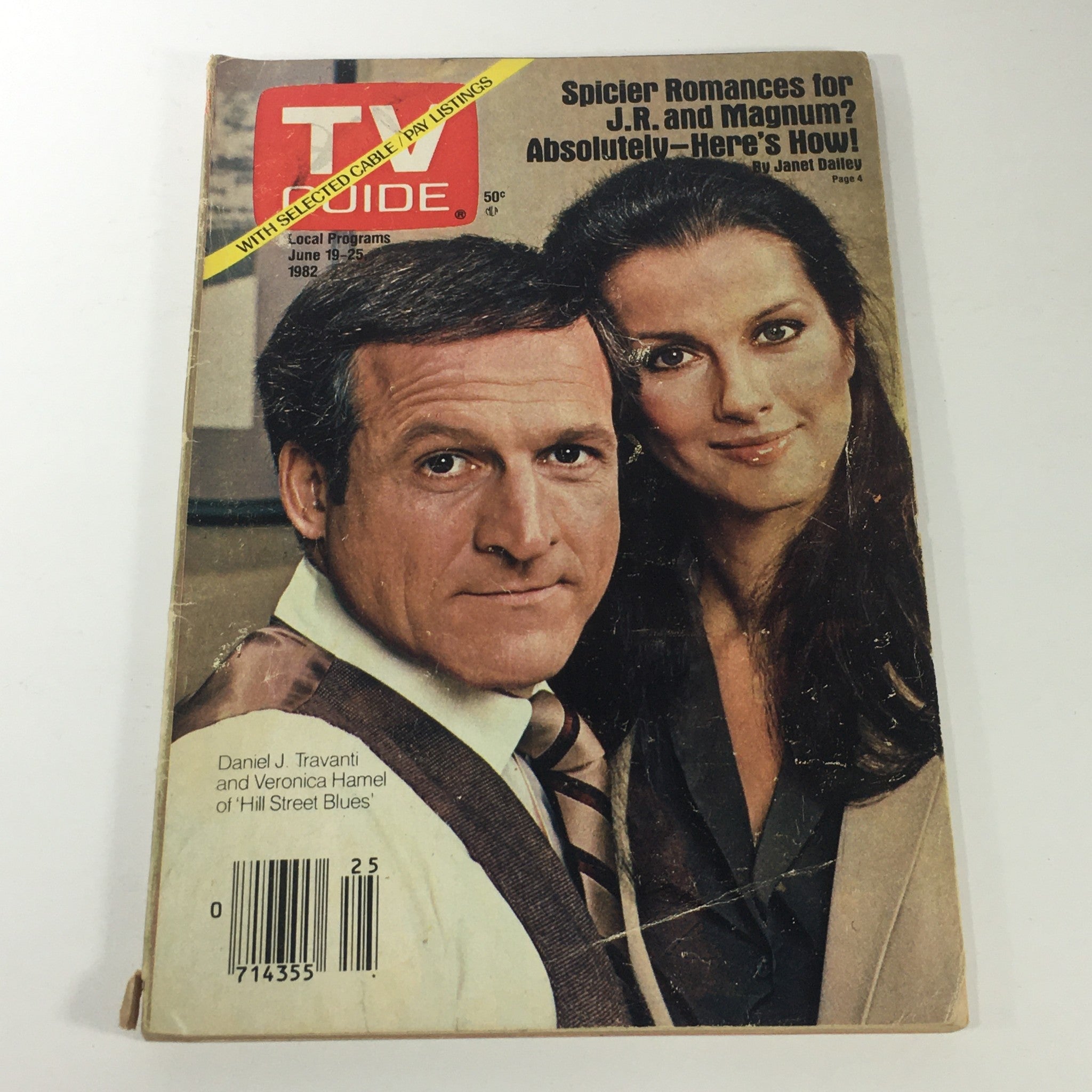 VTG TV Guide Magazines June 19-25 1982 - Daniel J. Travanti / Veronica Hamel