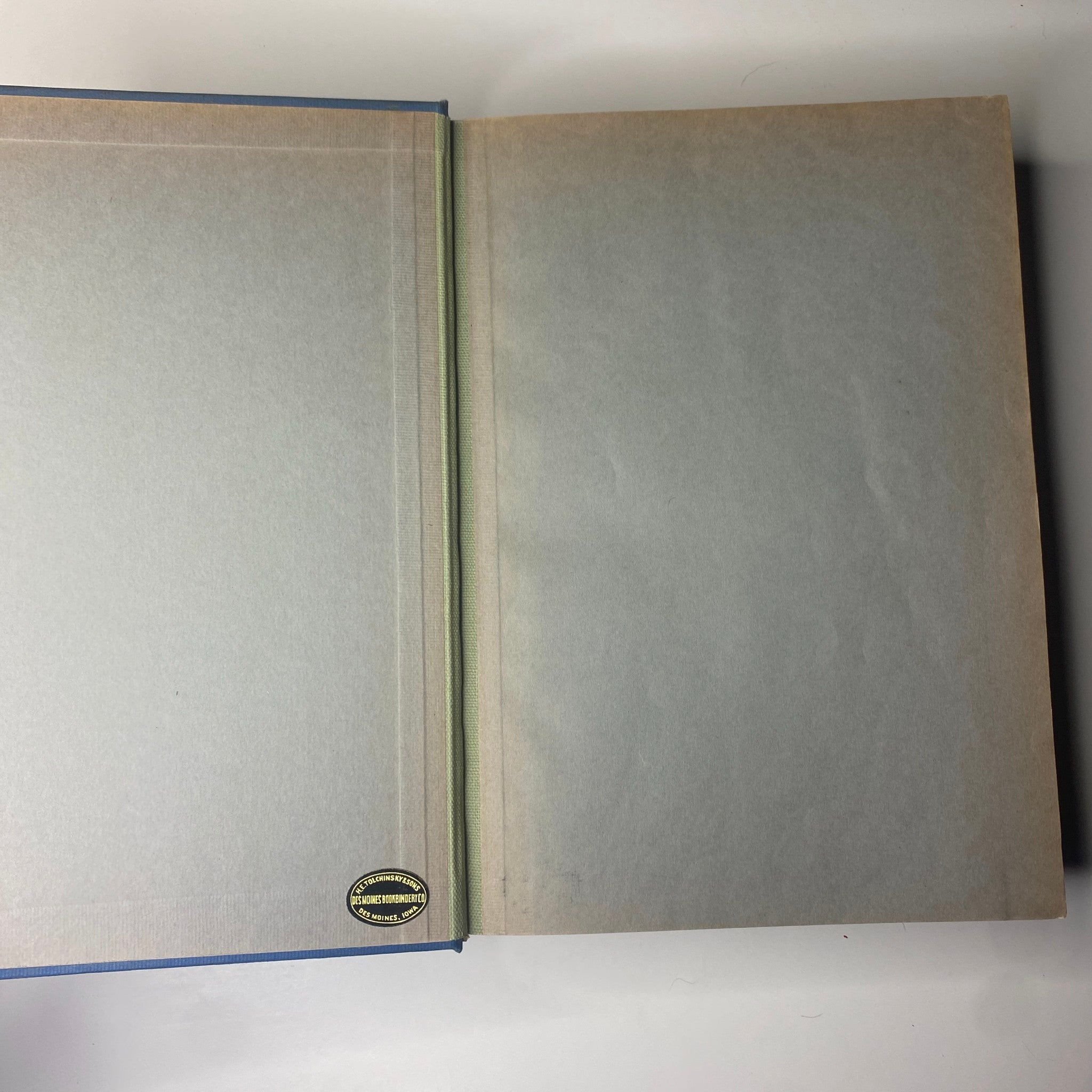 Interior view of the library bound edition of 'Time Magazine Library Bound October- Dec 1939 Scarlett O’Hara Gone with the Wind', featuring the first blank page.