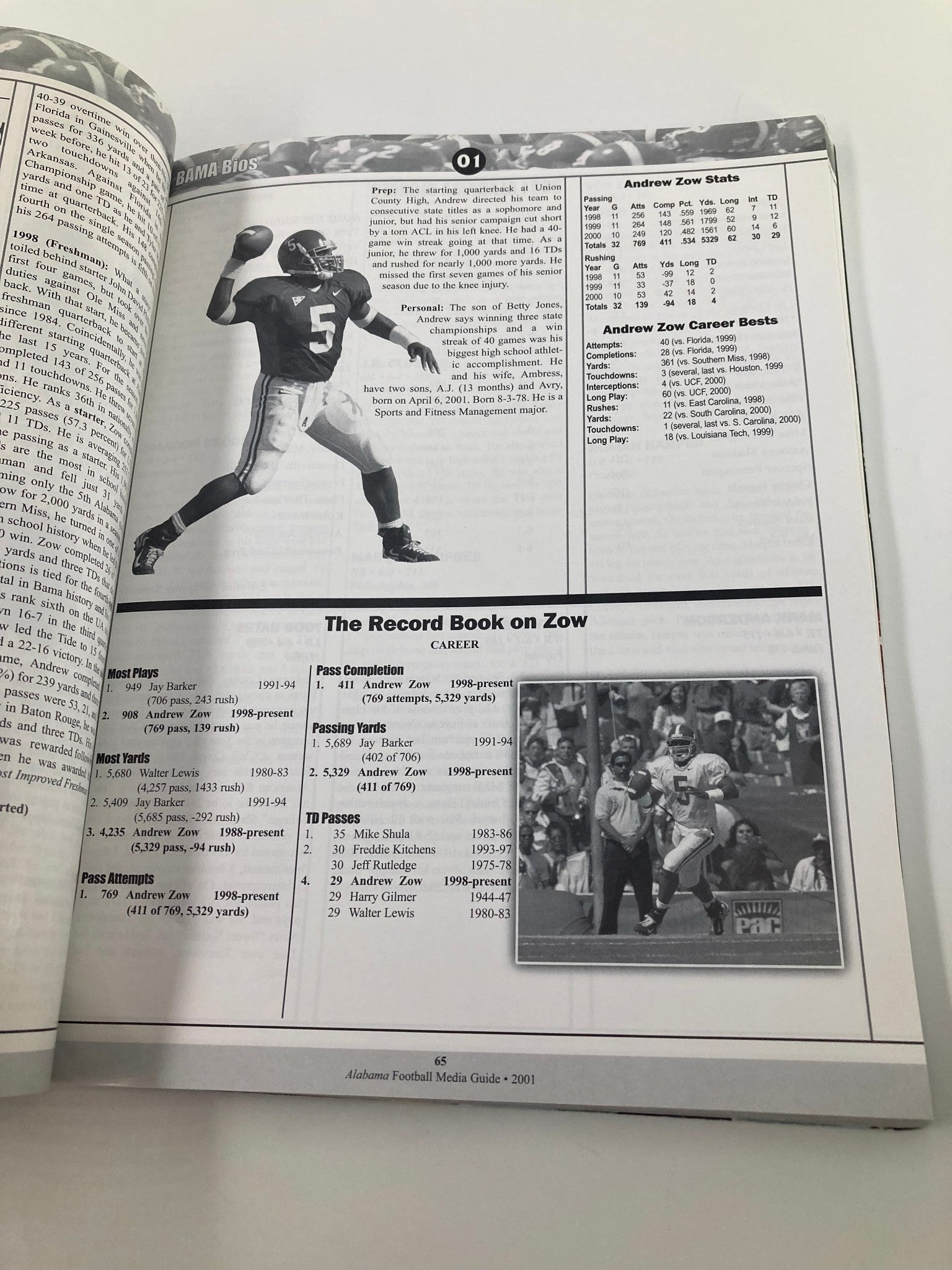 Interior page of the 2001 Alabama Crimson Tide Football Official Program featuring player biography and statistics of Andrew Zow.