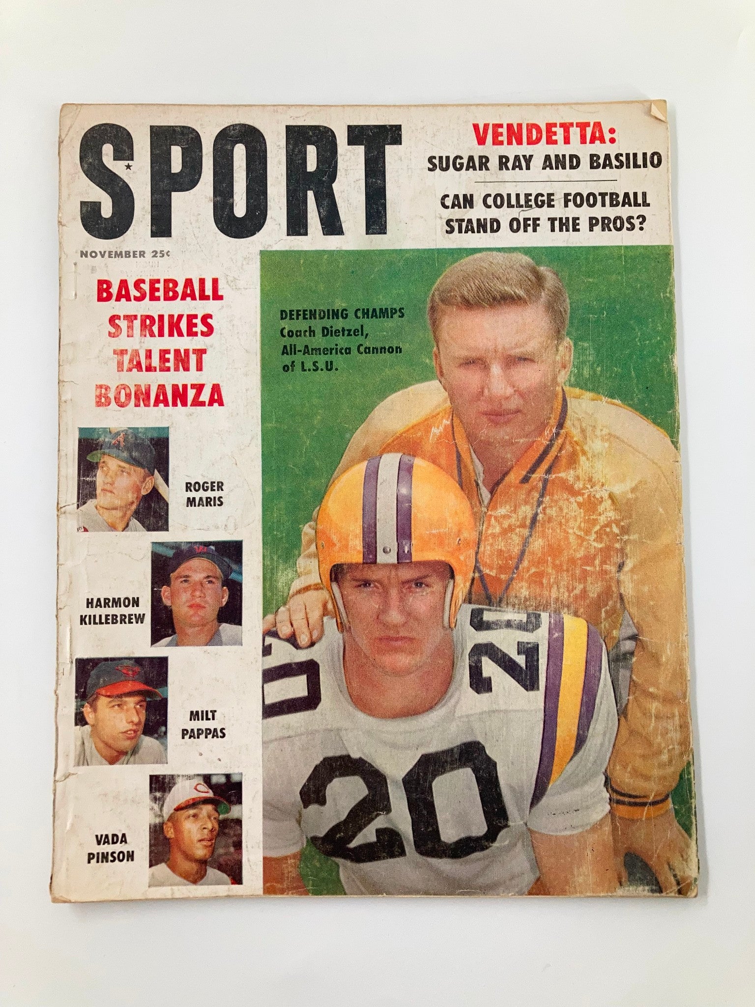 VTG Sport Magazine November 1959 Coach Dietzel Roger Maris Milt Pappas No Label