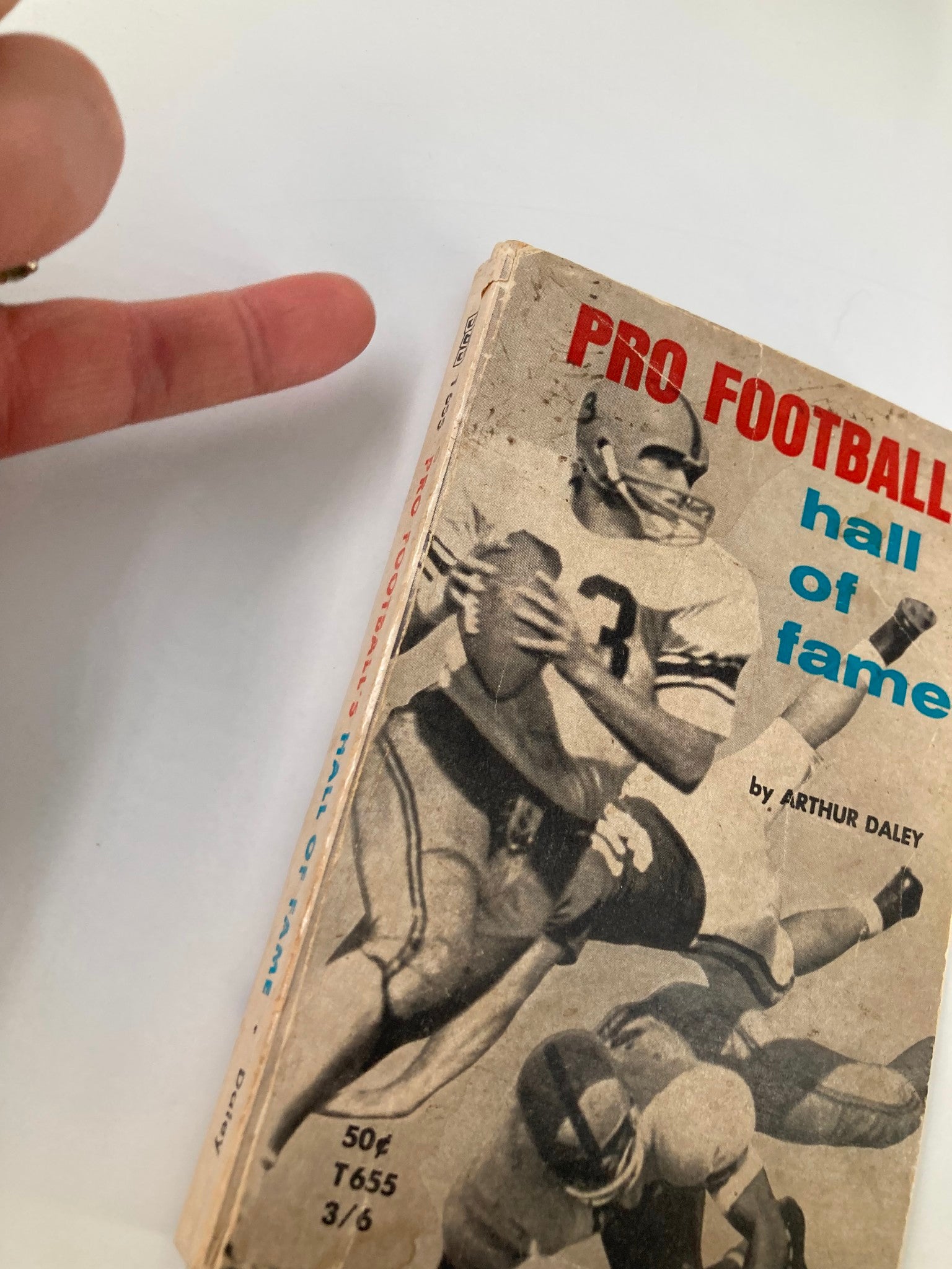 VTG 1963 Pro Football's Hall of Fame by Arthur Daley