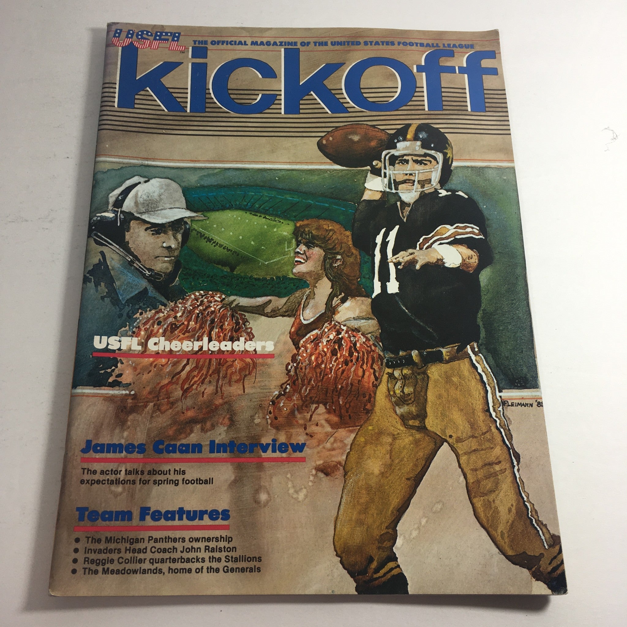 VTG USFL Kickoff Official Magazine 1983 - Reggie Collier / James Caan / No Label