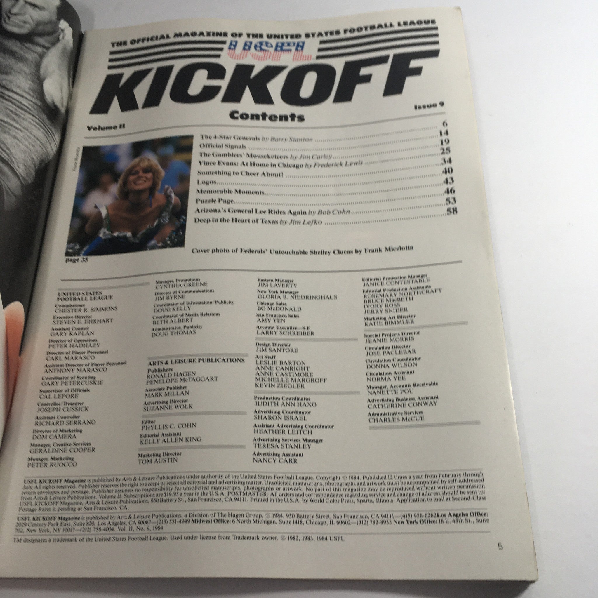 VTG USFL Kickoff Official Magazine 1984 Vol. 2 #9 - Vince Evans / Shelley Clucas