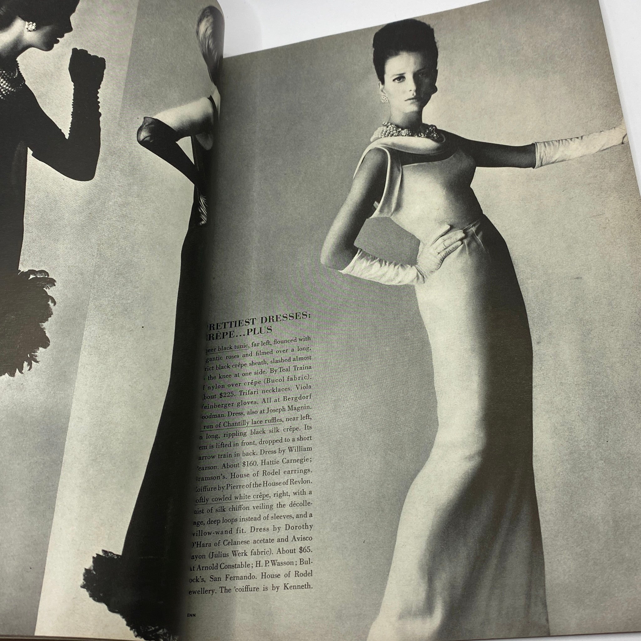 VTG Vogue Magazine March 1 1964 Anne de Zogheb by Bert Stern No Label