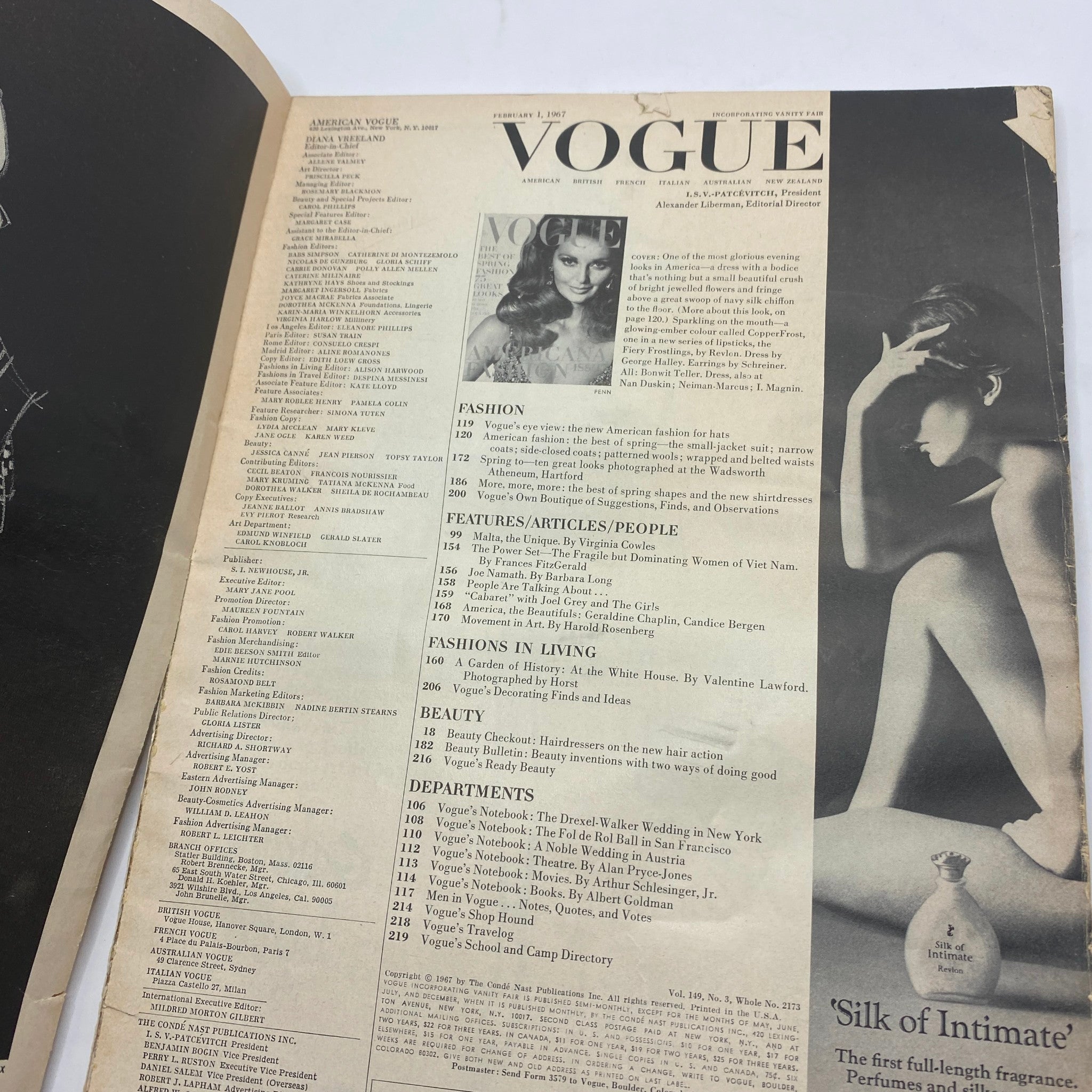 VTG Vogue Magazine February 1 1967 Samantha Jones GD Interior No Label