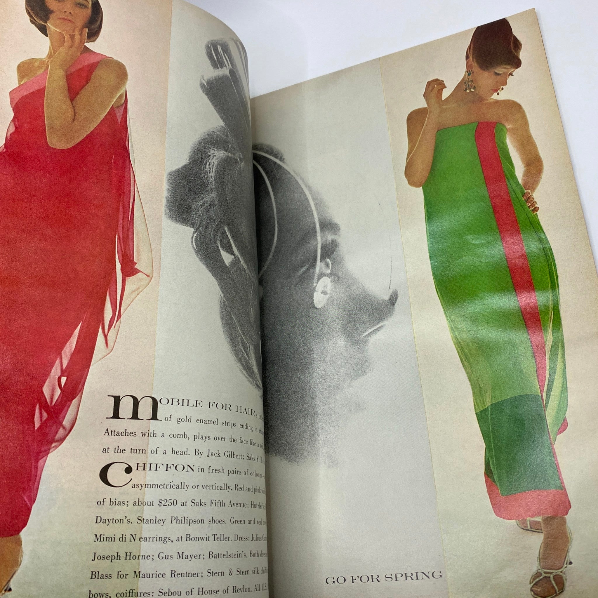 VTG Vogue Magazine January 15 1966 Marisa Berenson by Irving Penn No Label