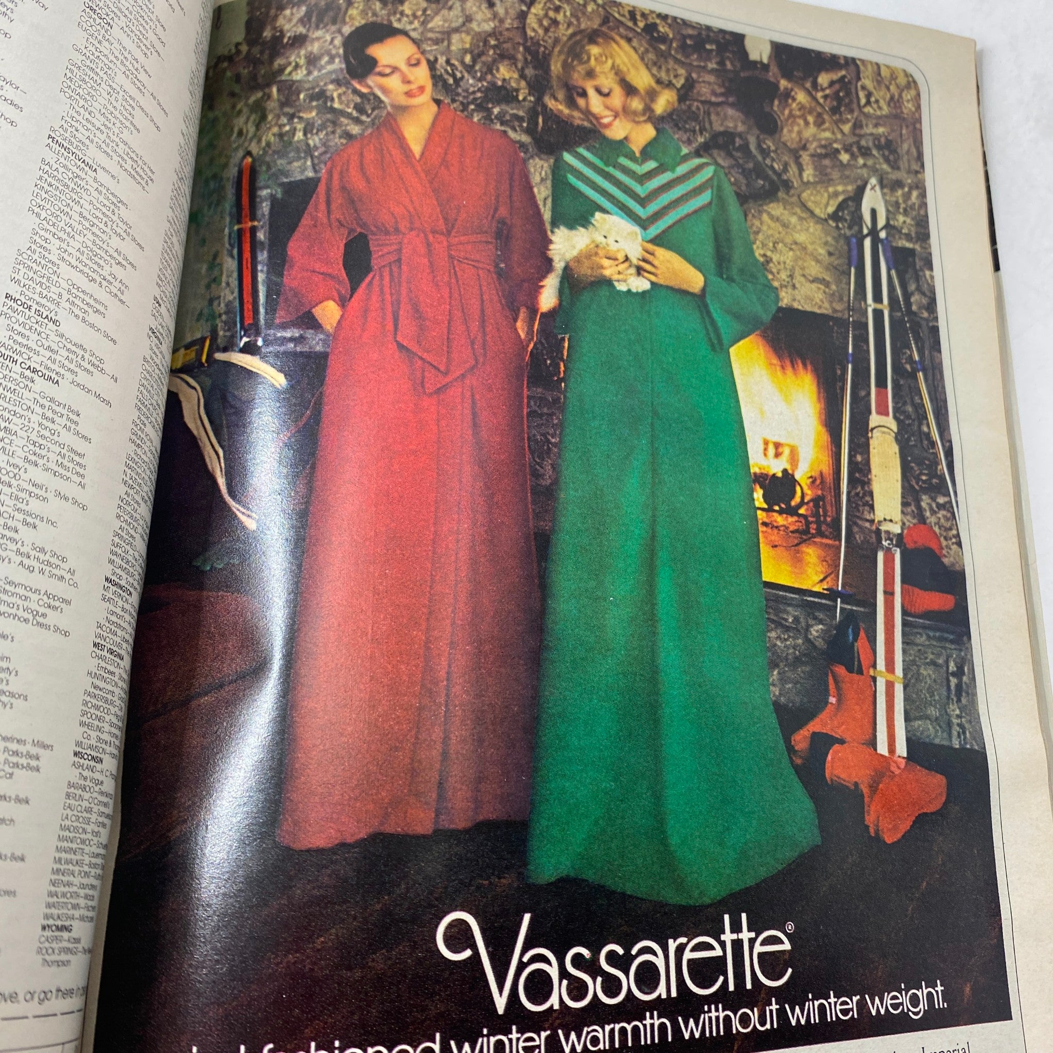 VTG Vogue Magazine December 1976 Lisa Cooper by Arthur Elgort