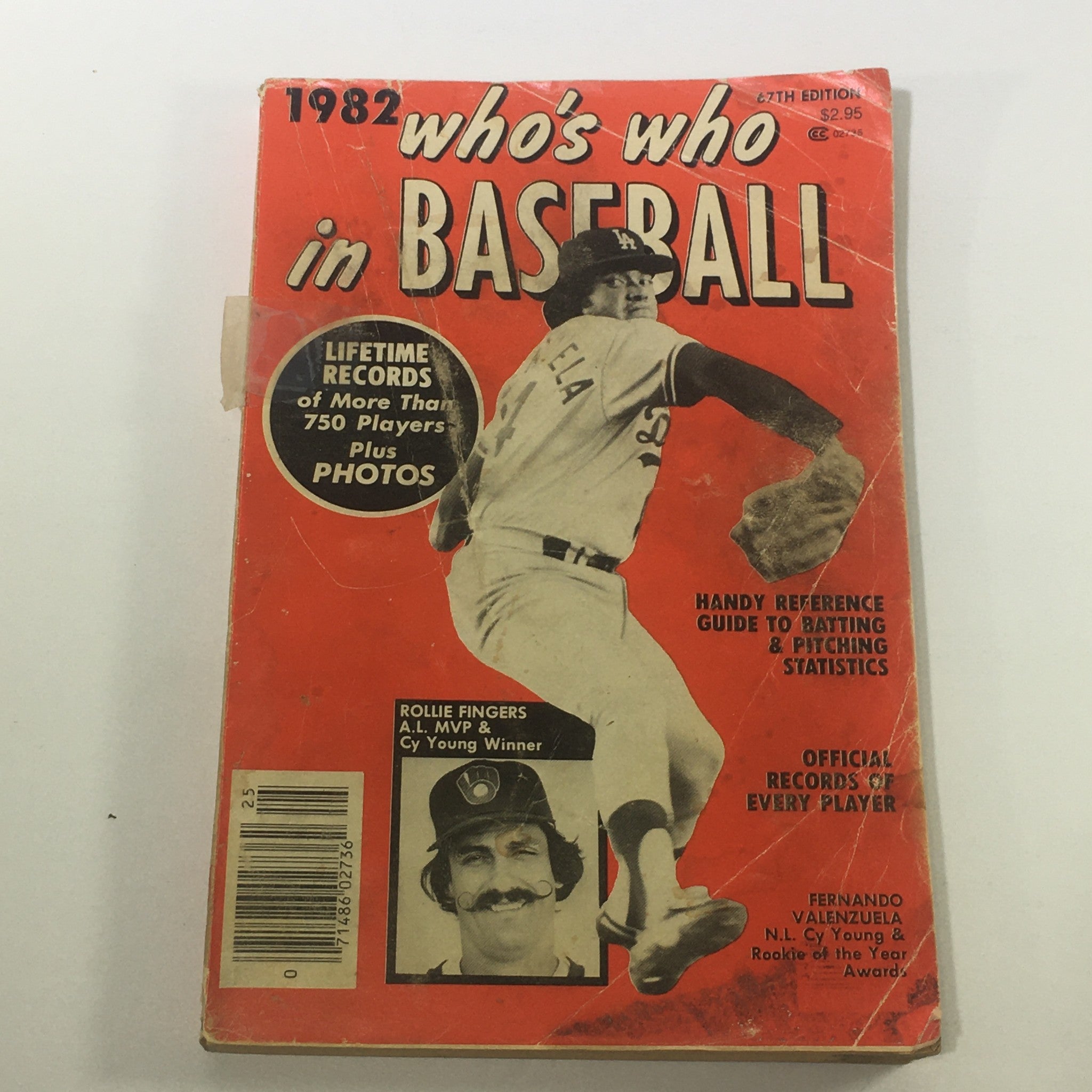 VTG Who's Who In Baseball Magazine 1982 - Rollie Fingers / Cy Young / Newsstand