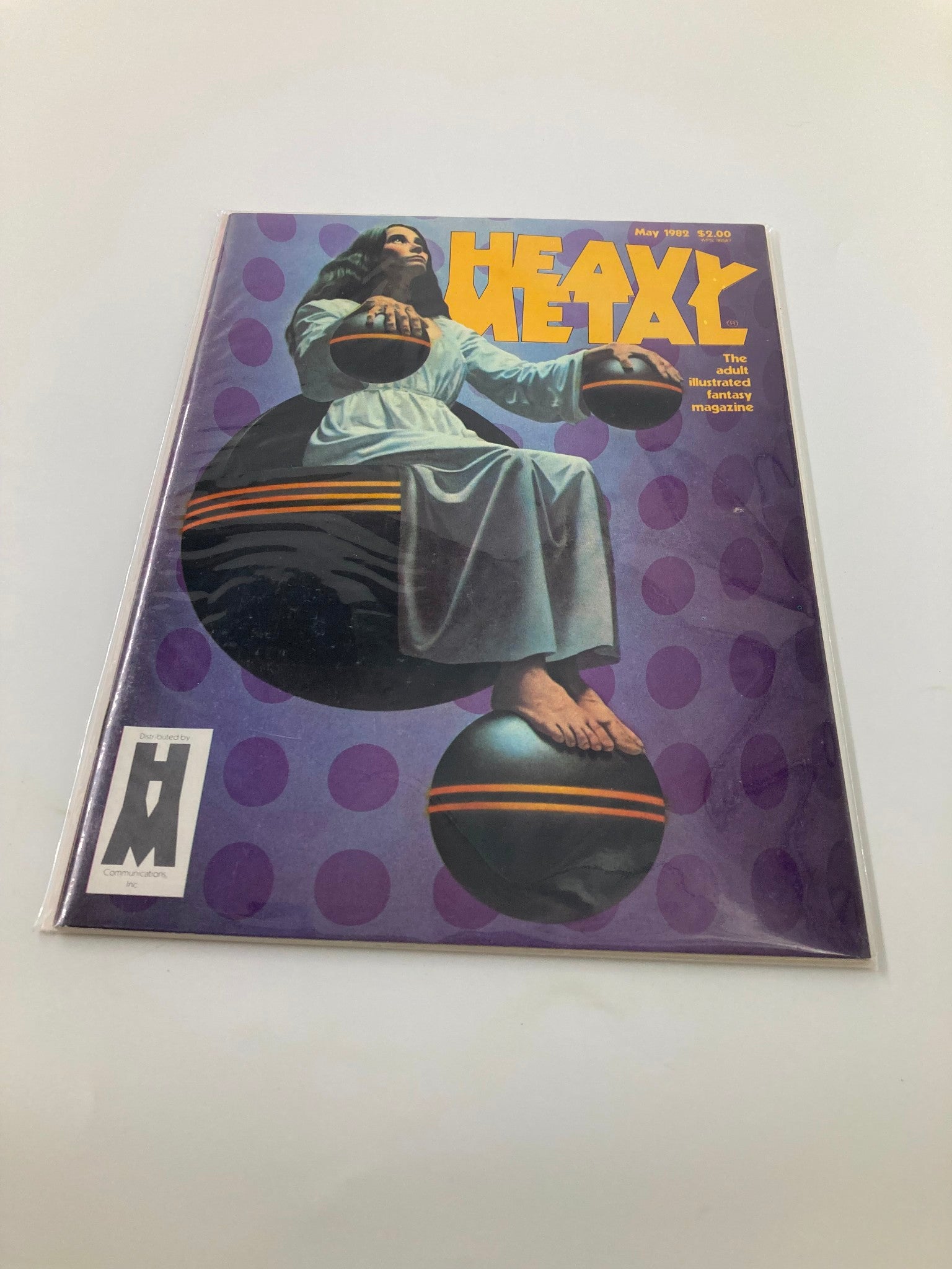 VTG Heavy Metal Magazine May 1982 Spheres by Richard Cohen Near Mint NM