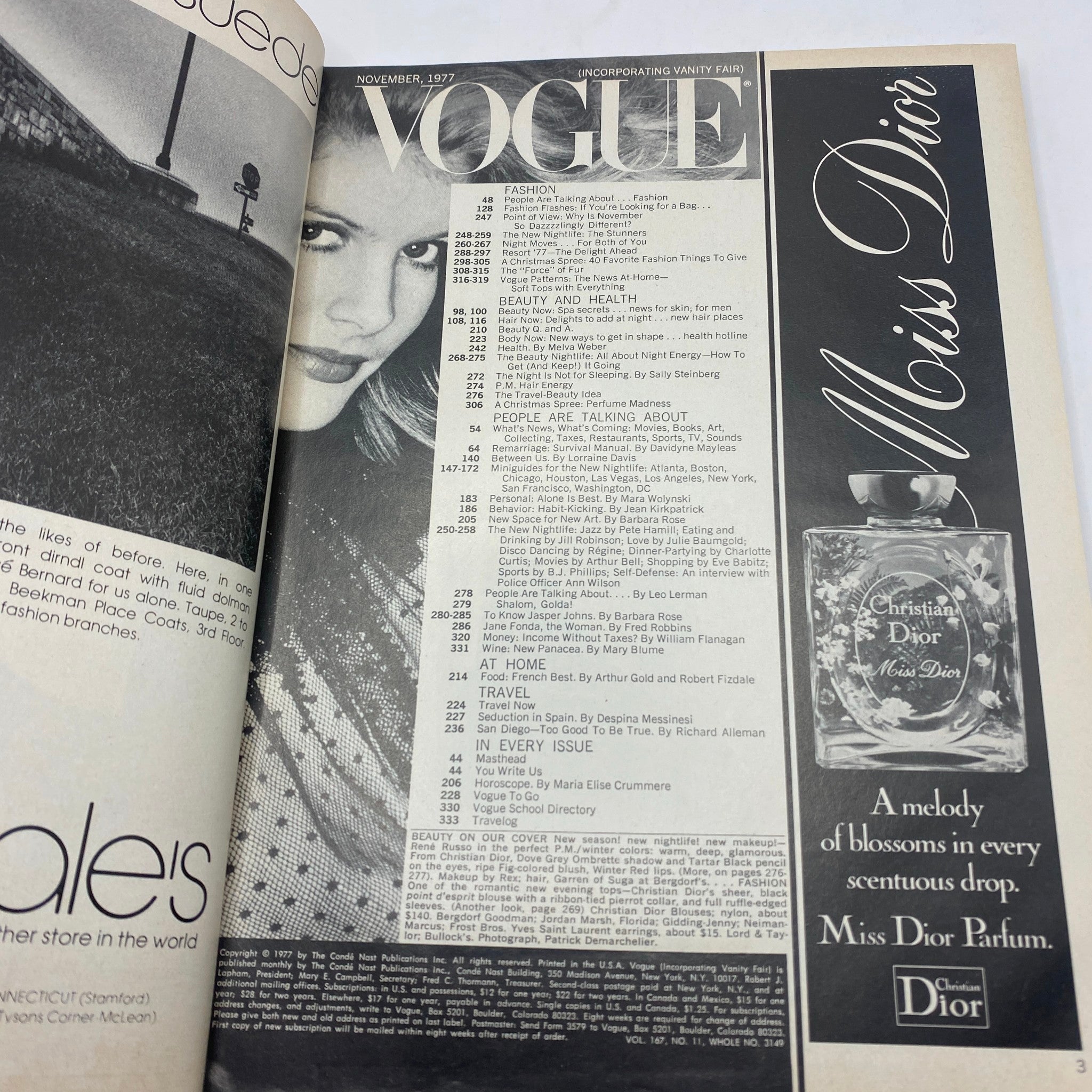 VTG Vogue Magazine November 1977 Rene Russo by Patrick Demarchelier