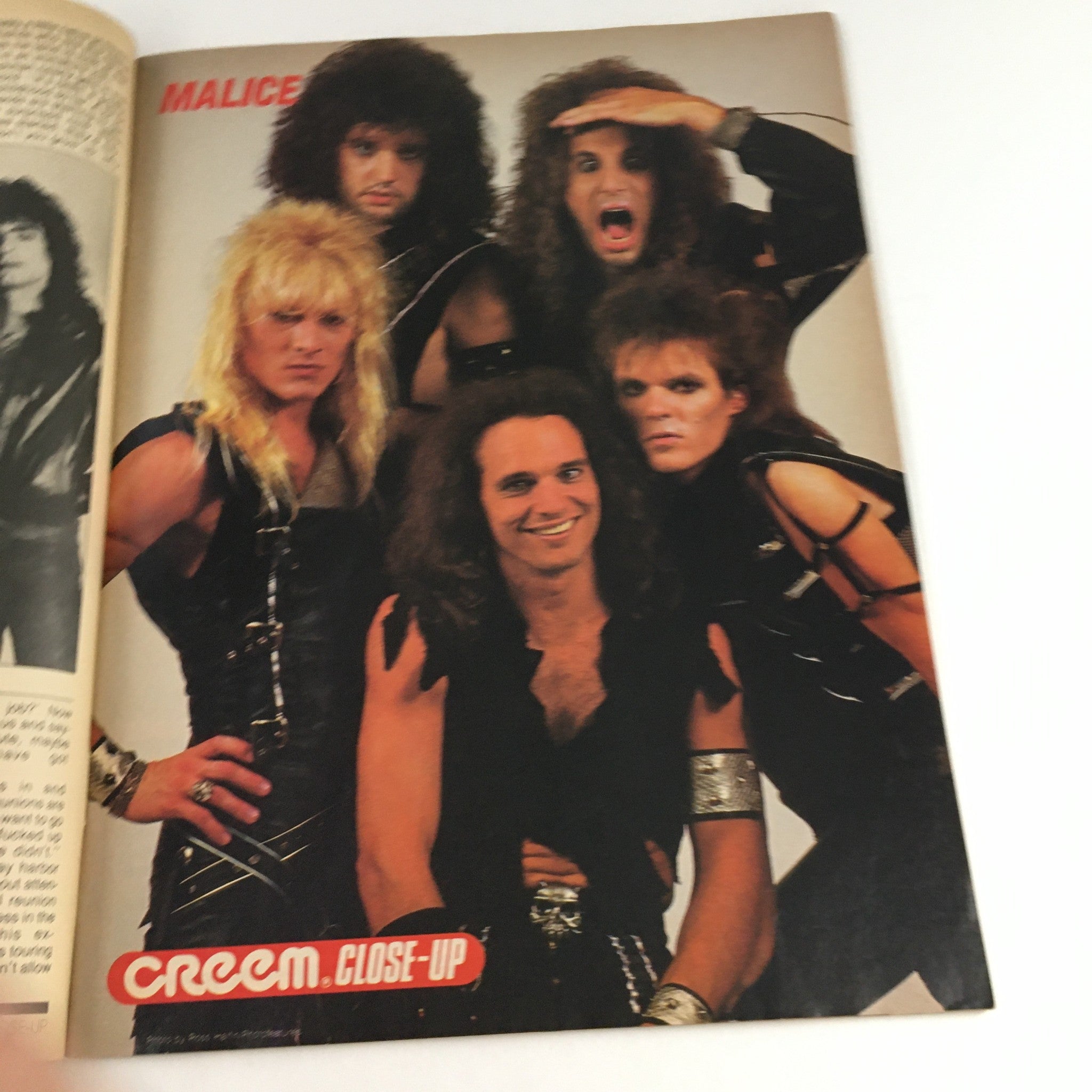 Creem Metal Rock N' Roll Magazine October 1985 Motley Crue, w Poster No Label