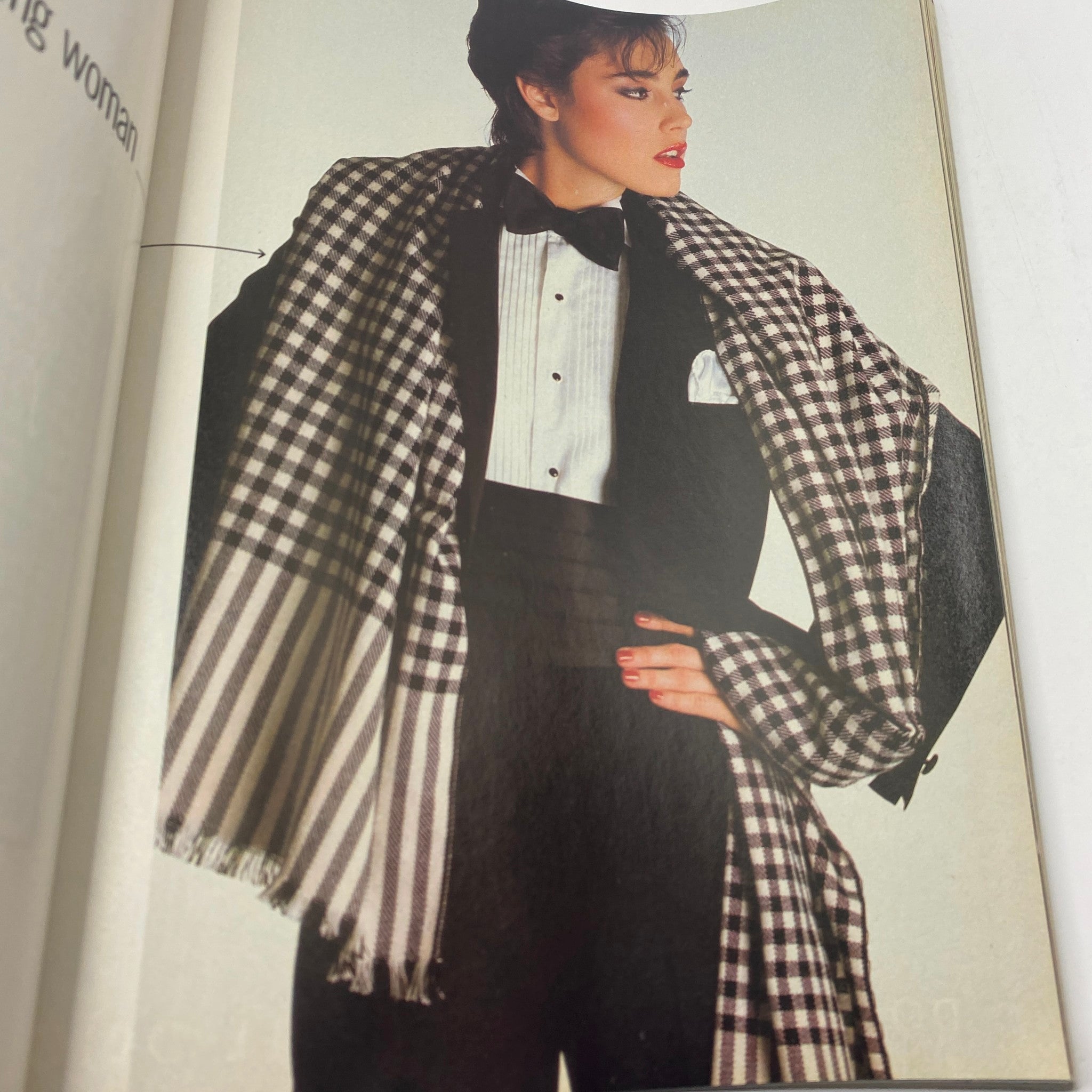 VTG Vogue Magazine September 1982 Isabella Rossellini by Richard Avedon