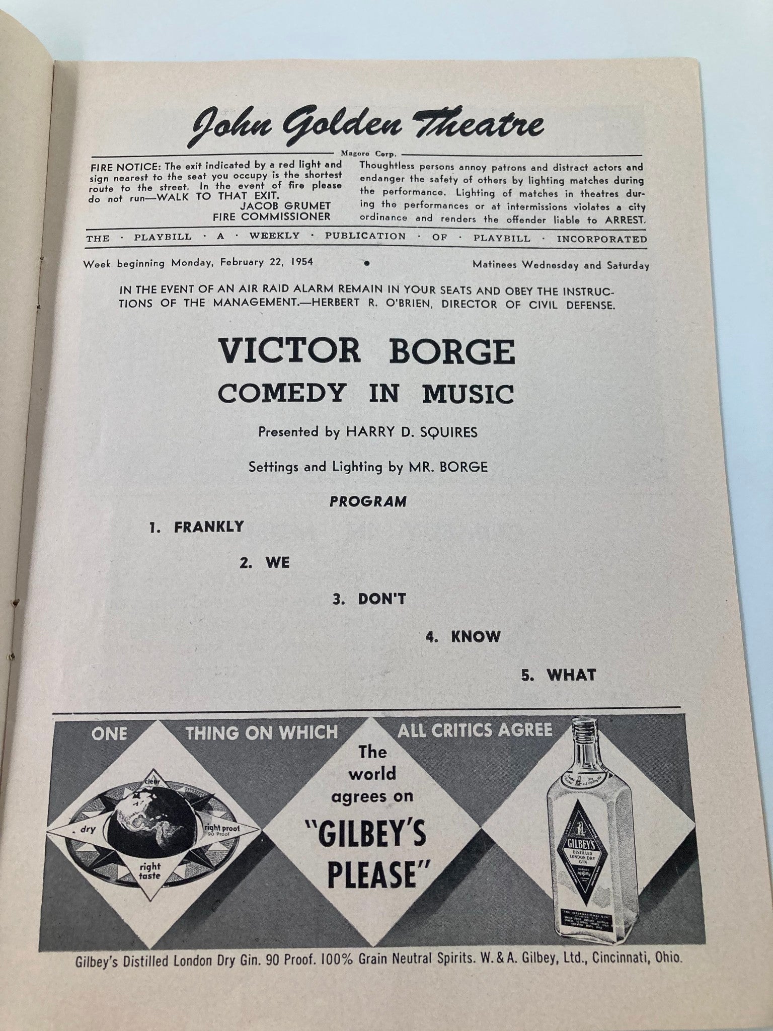 1954 Playbill John Golden Theatre Victor Borge Comedy in Music