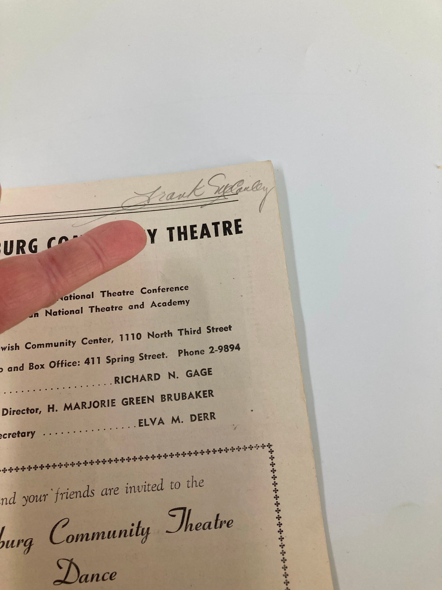 1949 The Harrisburg Community Theatre Boy Meets Girl by Bella & Samuel Spewack