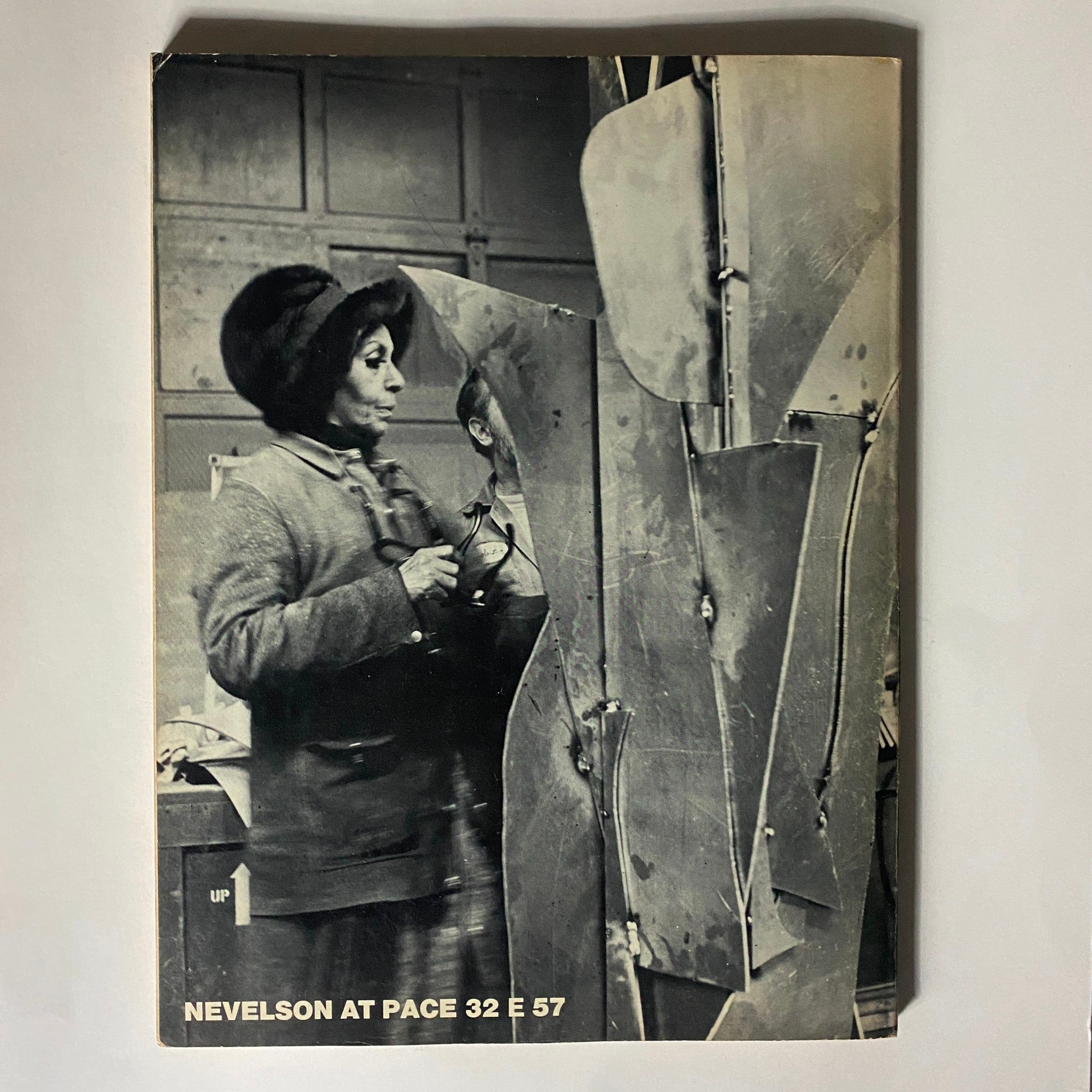 Cover of the VTG Art in America magazine from May 1971 highlighting a black-and-white photograph of an artist working in a studio, with the text 'NEVELSON AT PACE 32 E 57' prominently displayed.