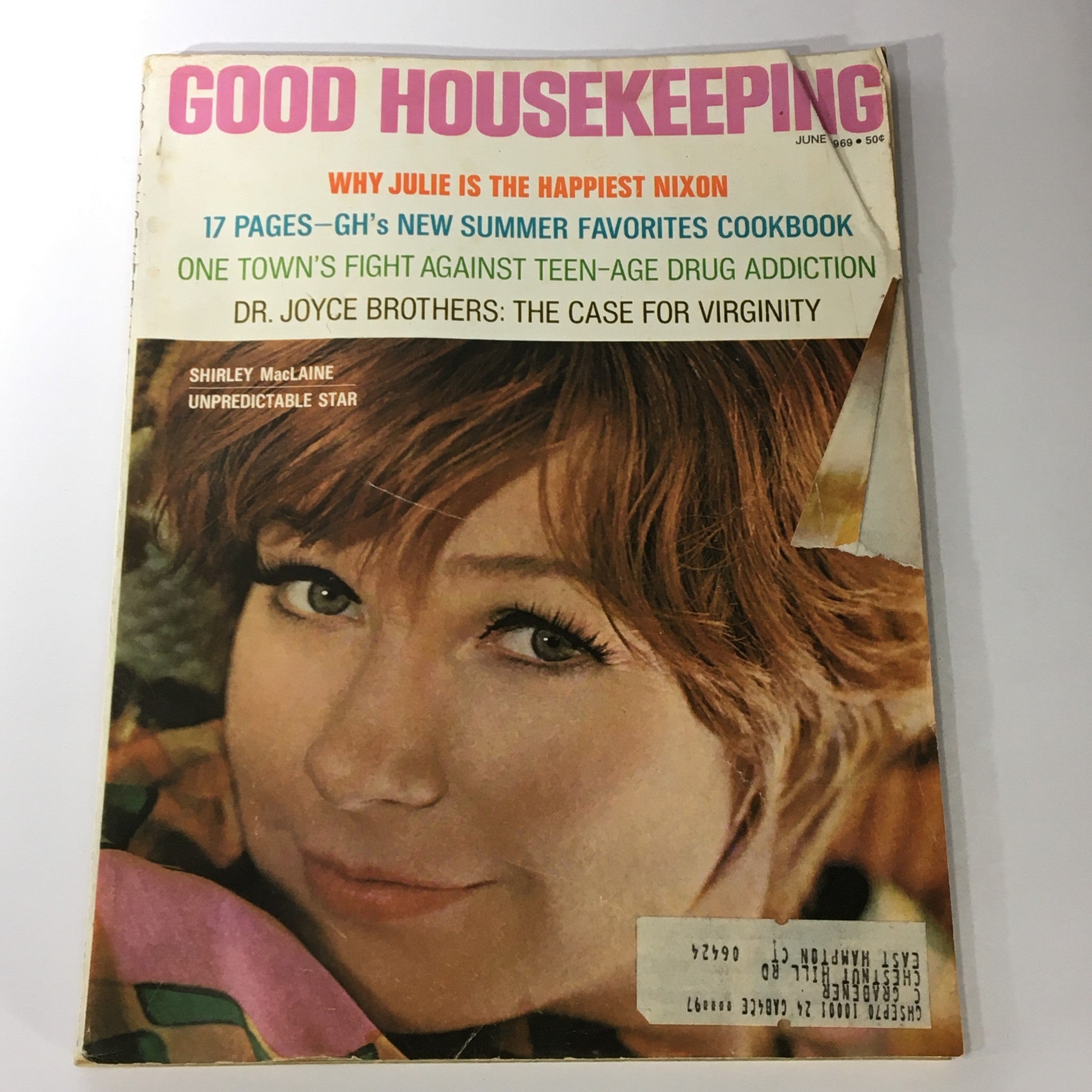 VTG Good Housekeeping Magazine June 1969 Julie Nixon, Actress Shirley MacLaine