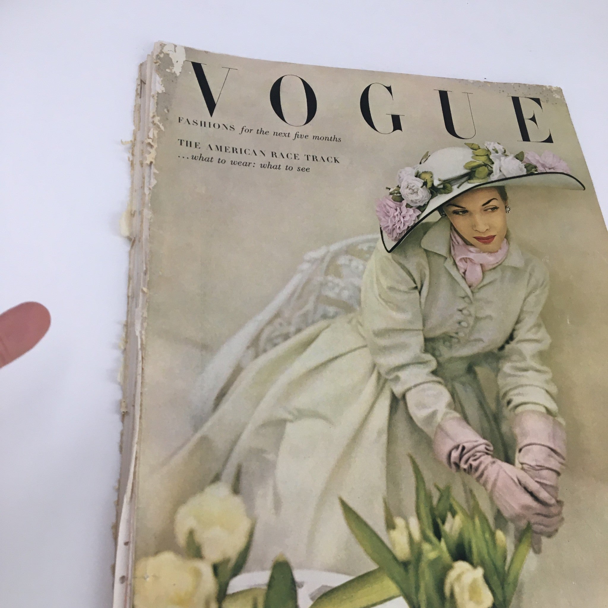 VTG Vogue Magazine April 15 1948 The American Race Track What to Wear No Label