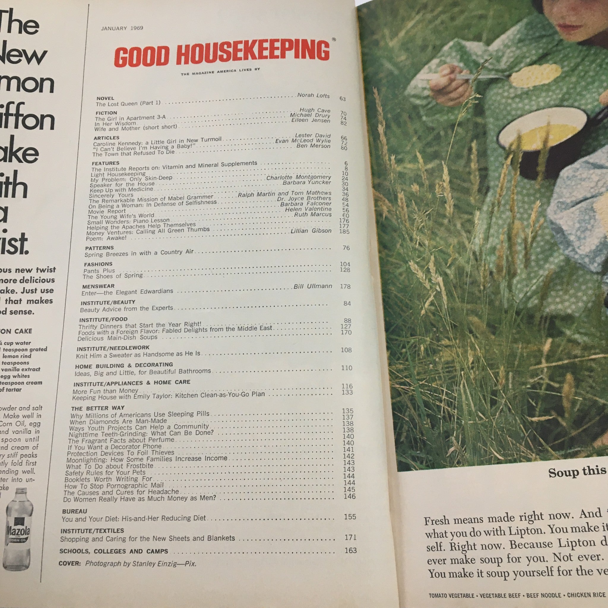 Good Housekeeping Magazine January 1969 Caroline Kennedy in Turmoil No Label