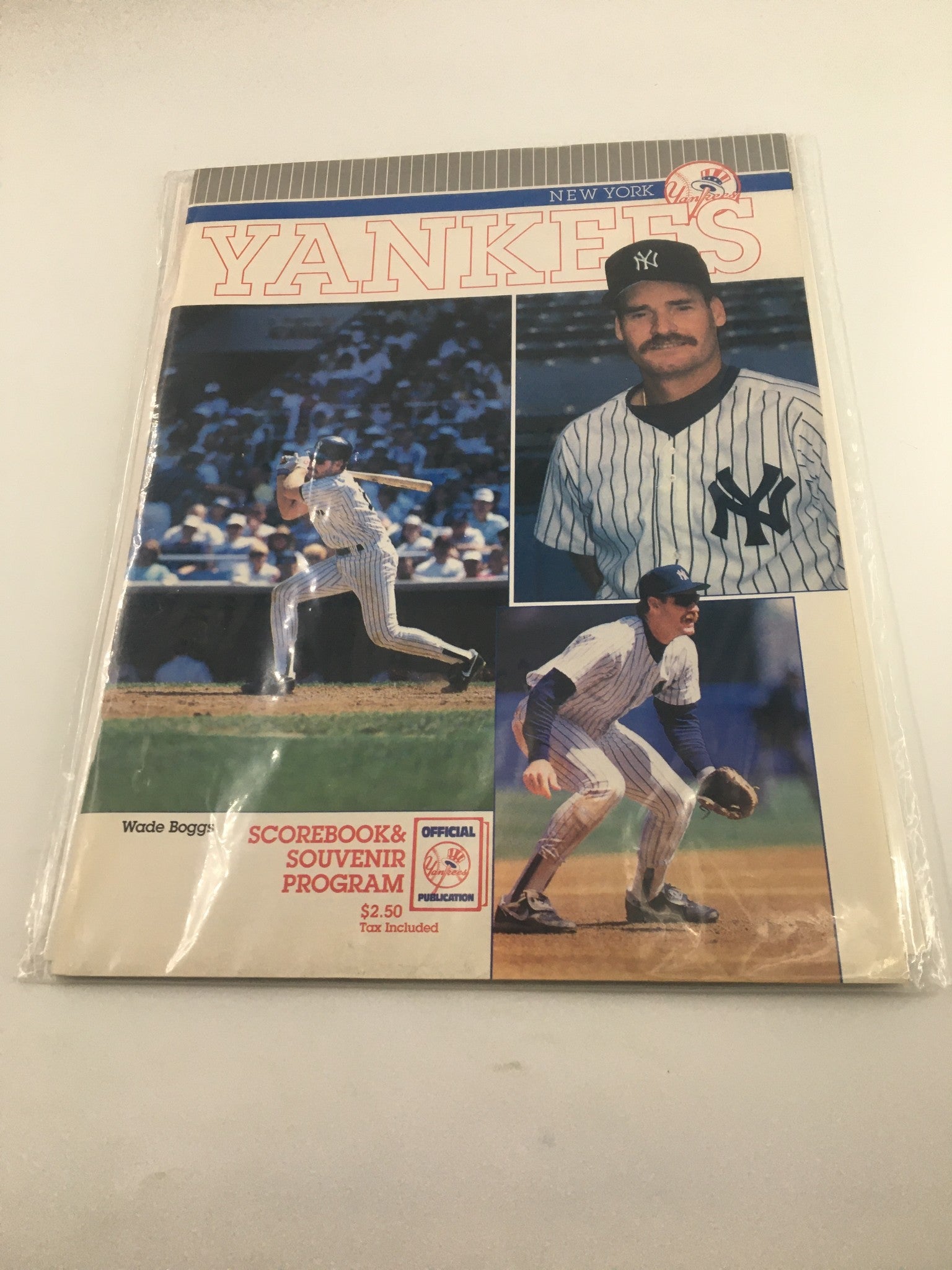 1993 Official Scorebook & Souvenir Program MLB New York Yankees Wade Boggs