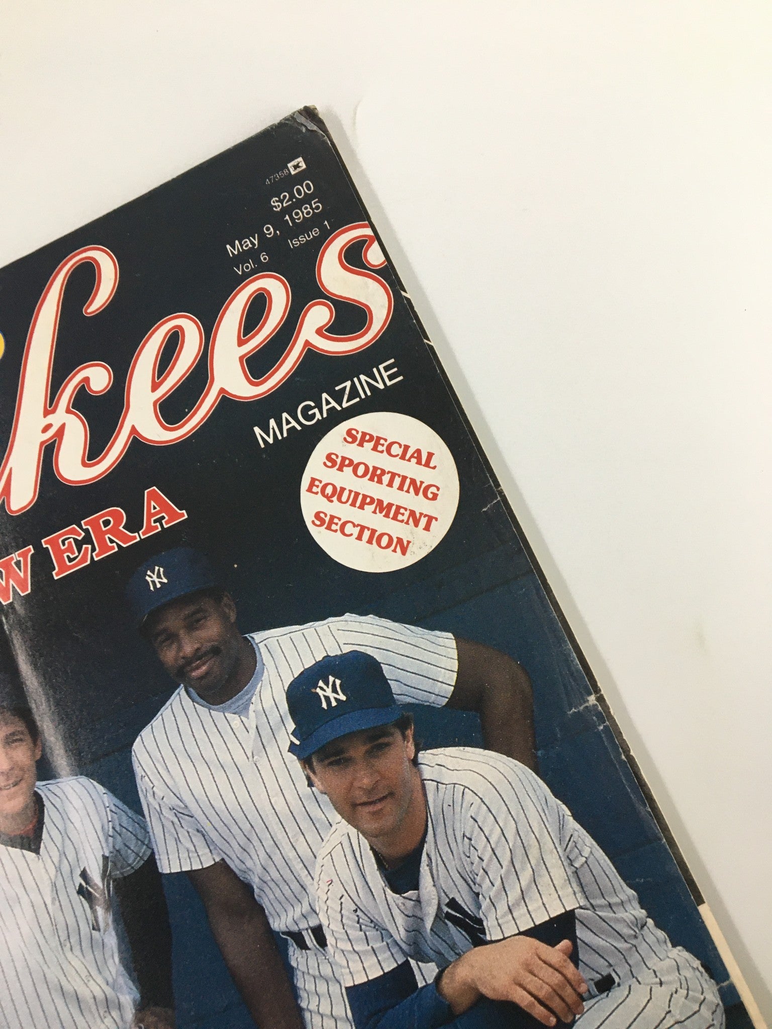 VTG Yankees Magazine May 9 1985 Ricky Henderson, Dave Winfield No Label