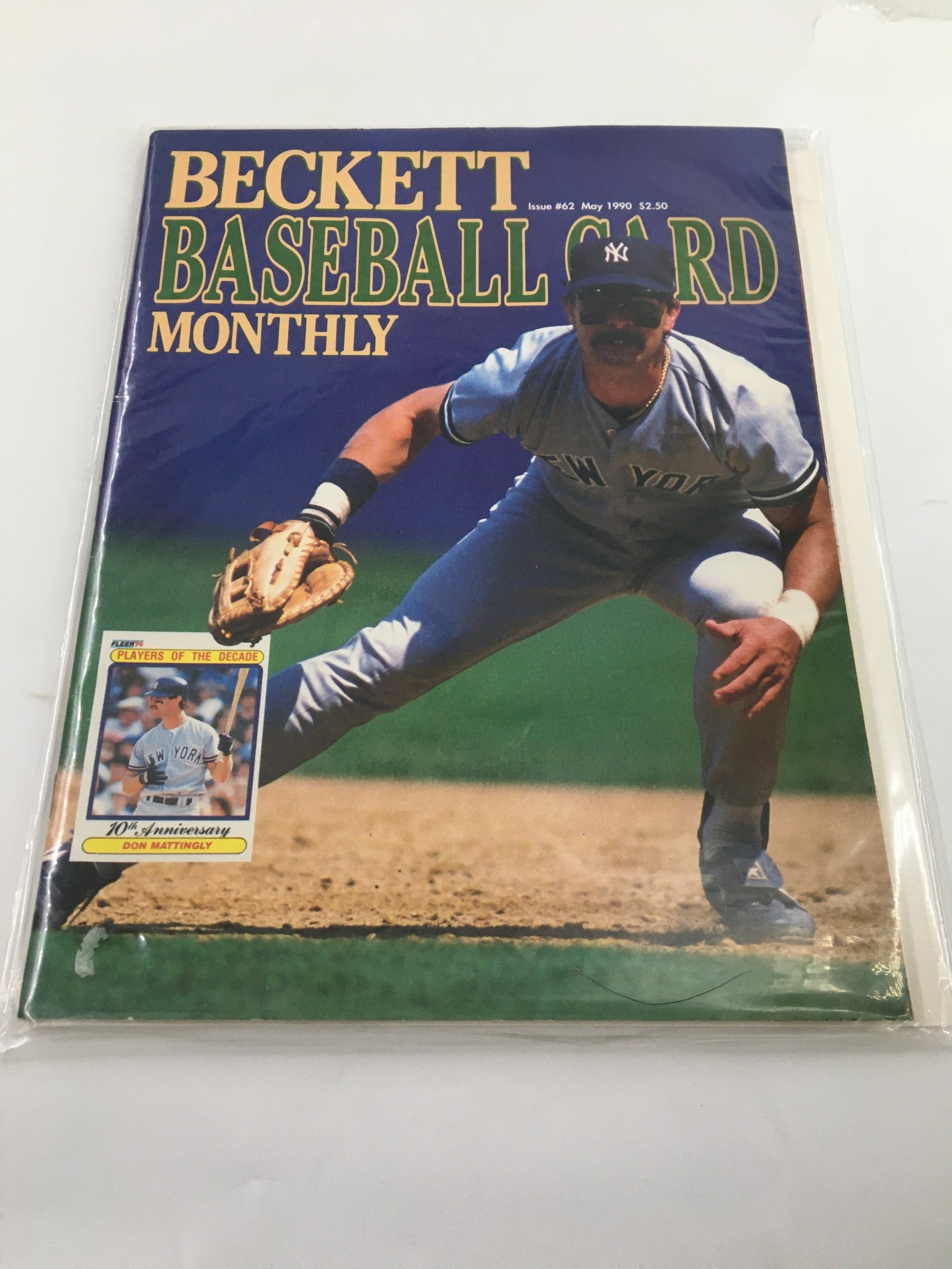 Beckett Baseball Card Monthly May 1990 Don Mattingly Cover No Label VG