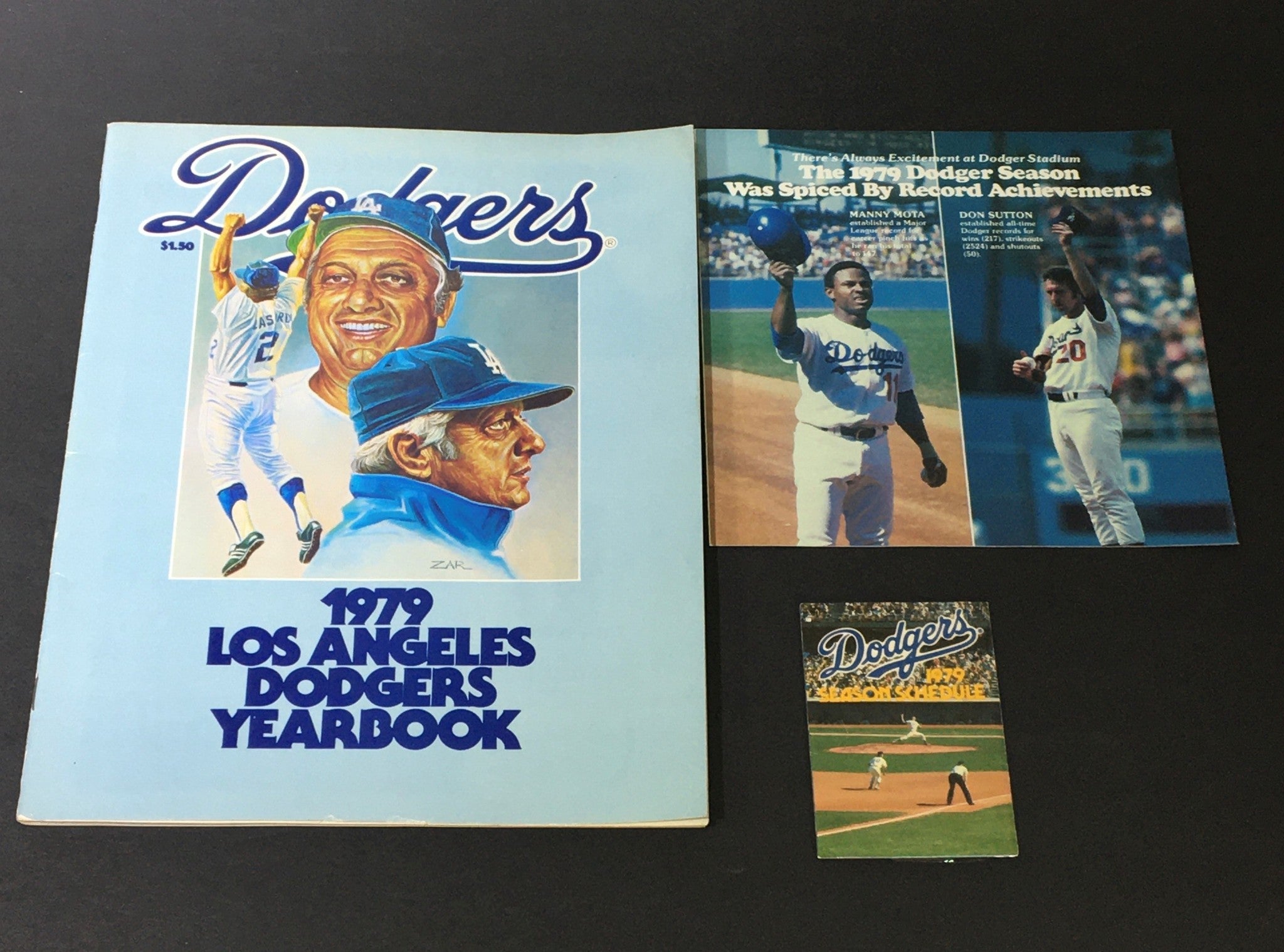 VTG MLB Official 1979 Los Angeles Dodgers Yearbook Manny Mota and Don Sutton