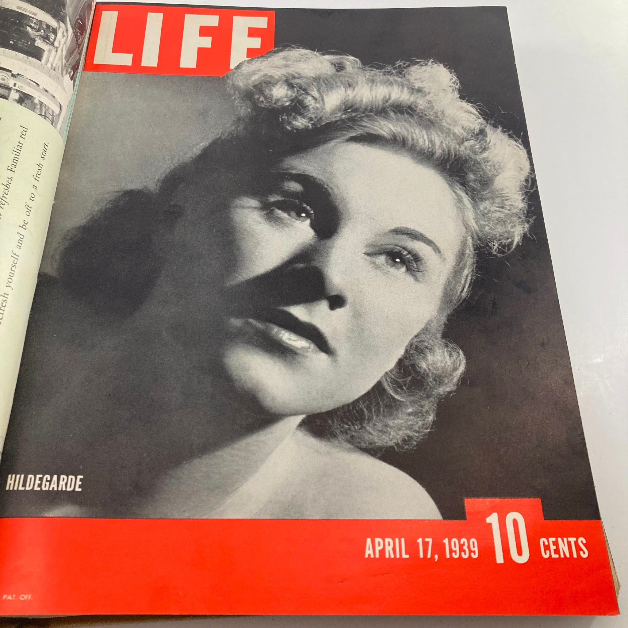 VTG 1939 Bound Life Magazine April - June Weekly Issue Joe DiMaggio