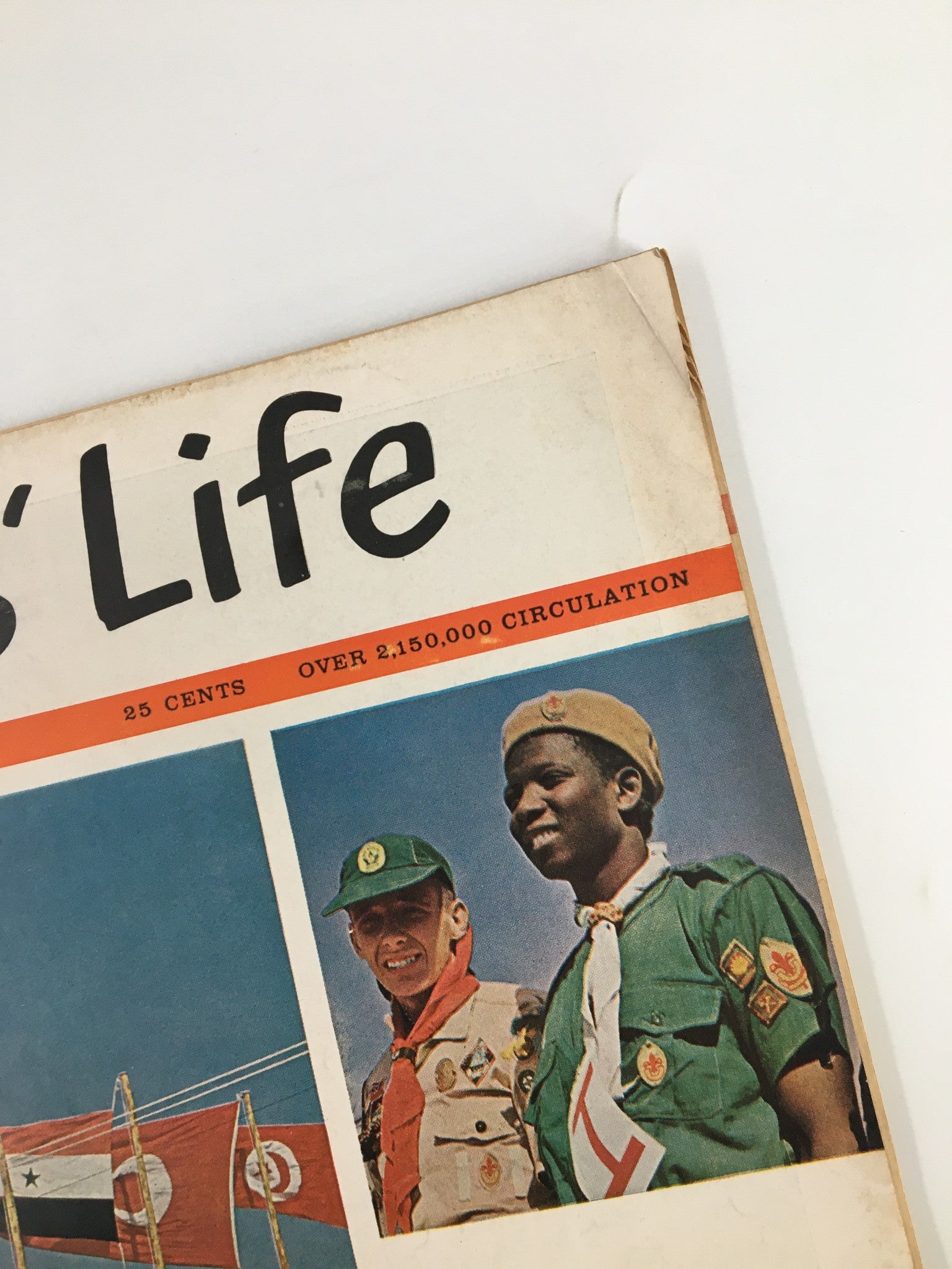 VTG Boys' Life Magazine December 1963 Peace On Earth, Good Will Toward Men