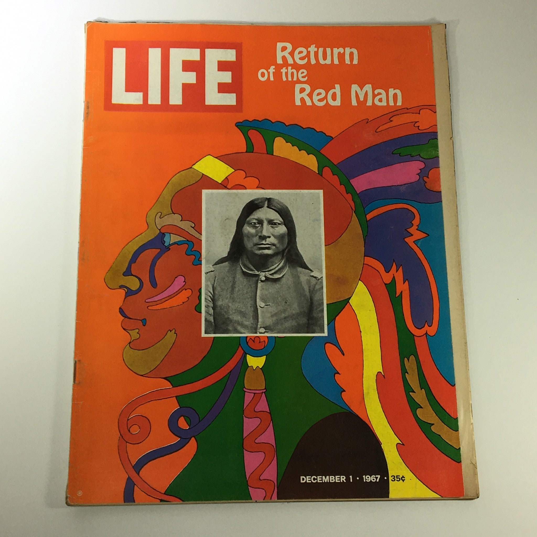 VTG Life Magazine December 1 1967 Return of the Red Man Cover Feature, Newsstand