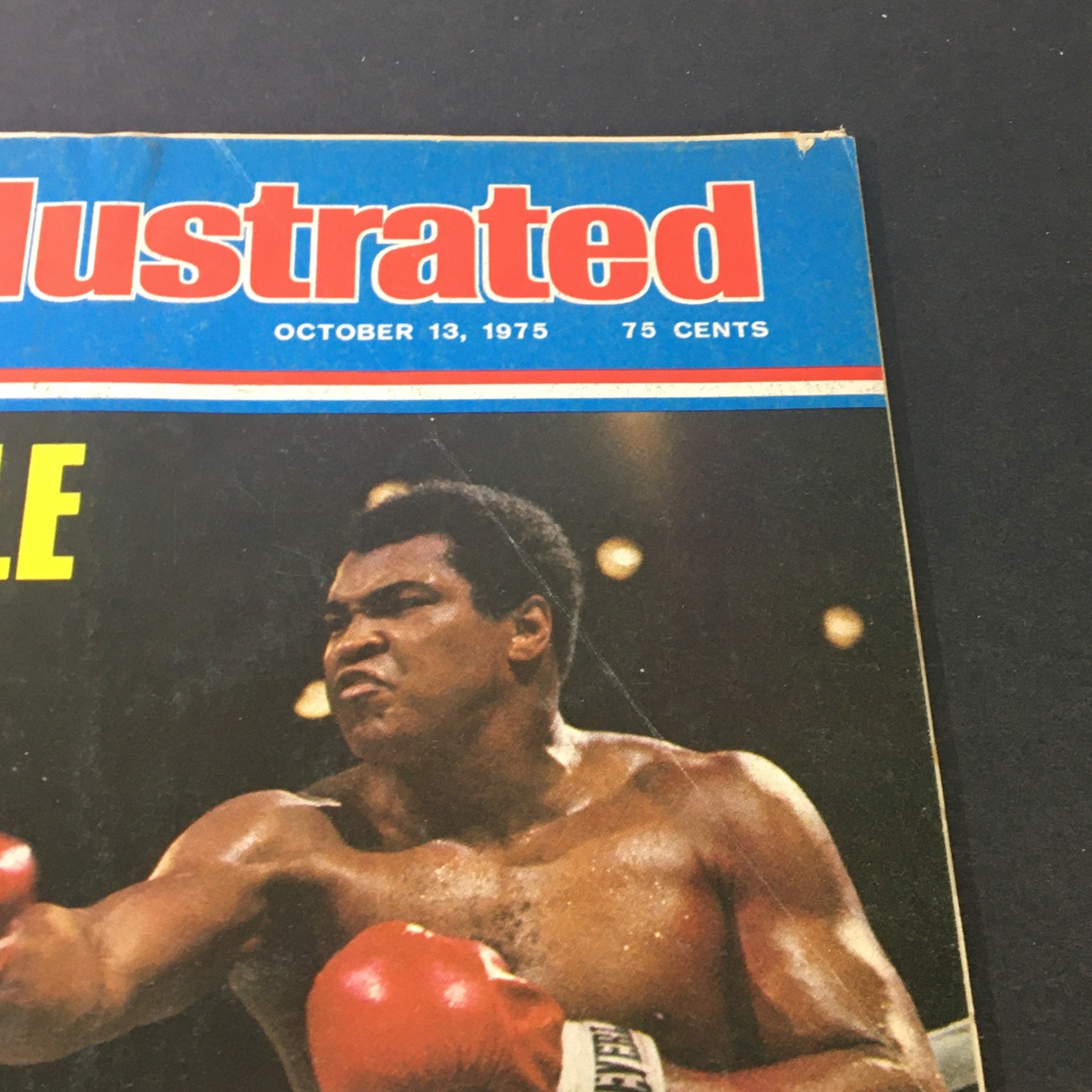 VTG Sports Illustrated Magazine October 13 1975 Muhammad Ali vs Joe Frazier