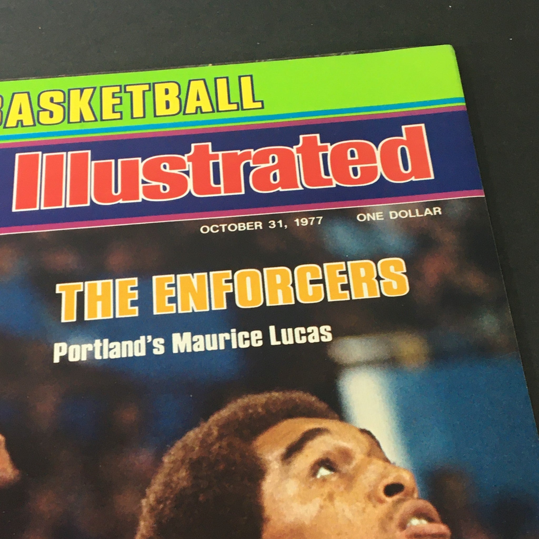 VTG Sports Illustrated Magazine October 31 1977 Portland's Maurice Lucas Cover