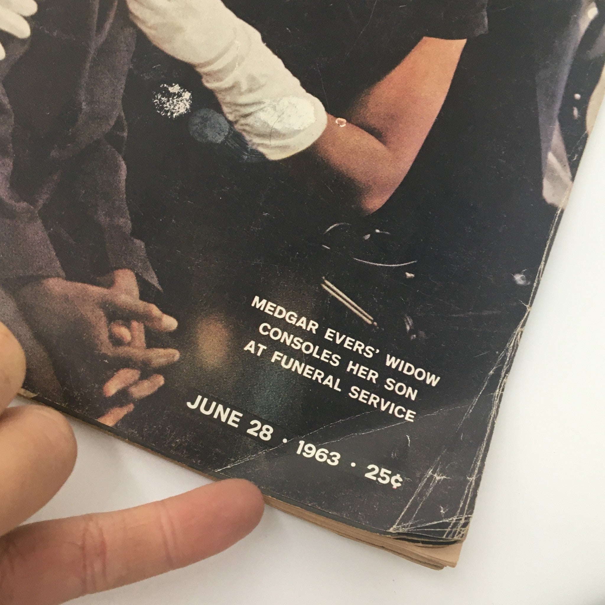 VTG Life Magazine June 28 1963 Medgar Evers' Widow and Son Cover and Feature