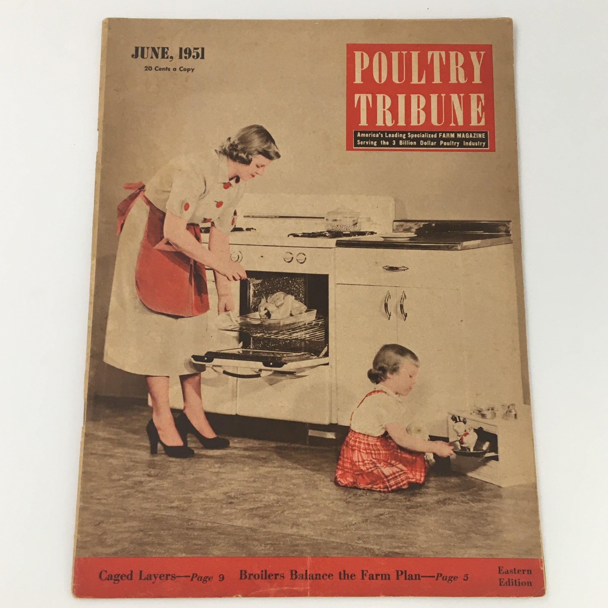 VTG Poultry Tribune Magazine June 1951 Broilers Balance the Farm, Newsstand