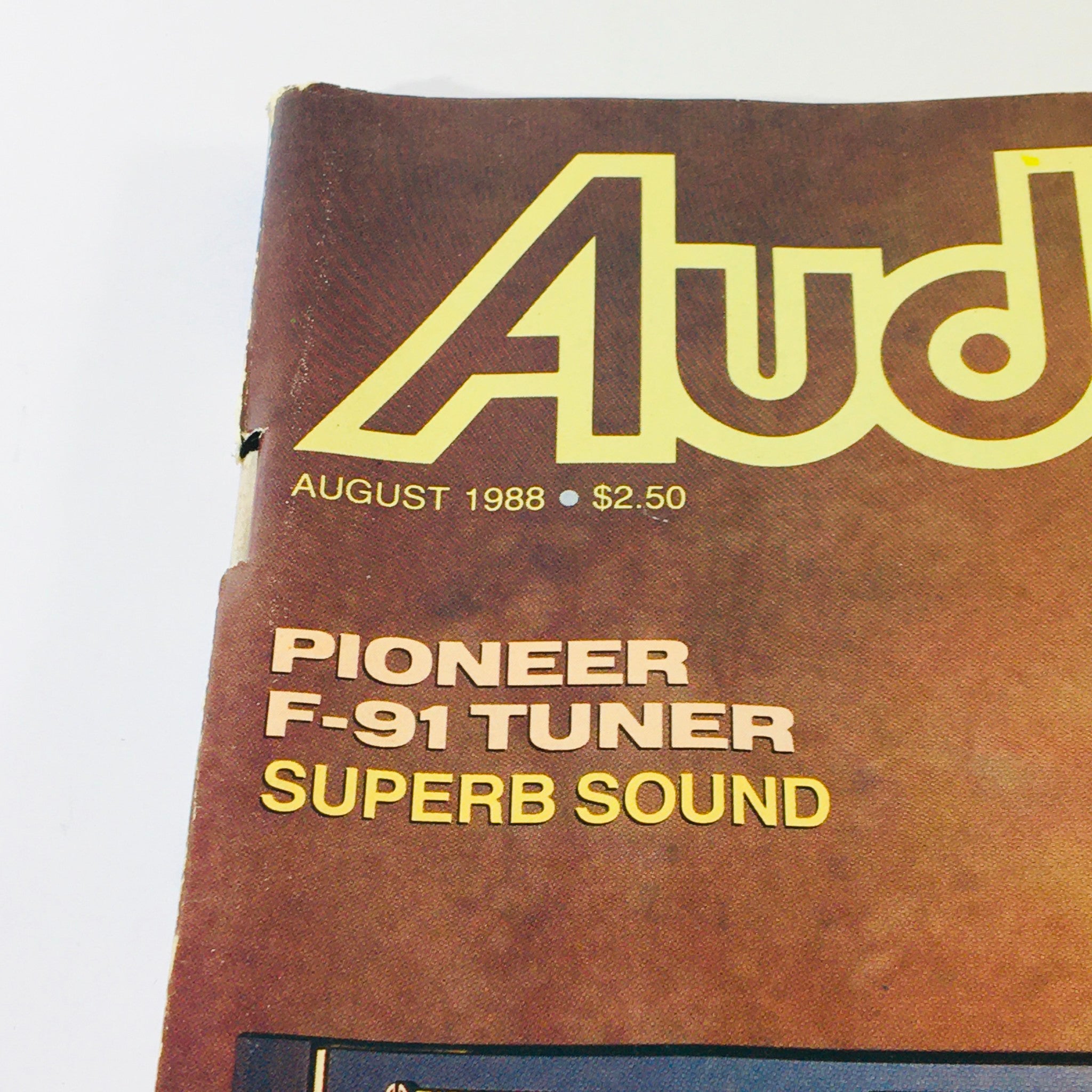 VTG Audio Magazine August 1988 - Pioneer F-91 Tuner & Tom Jung Digital Music-Man