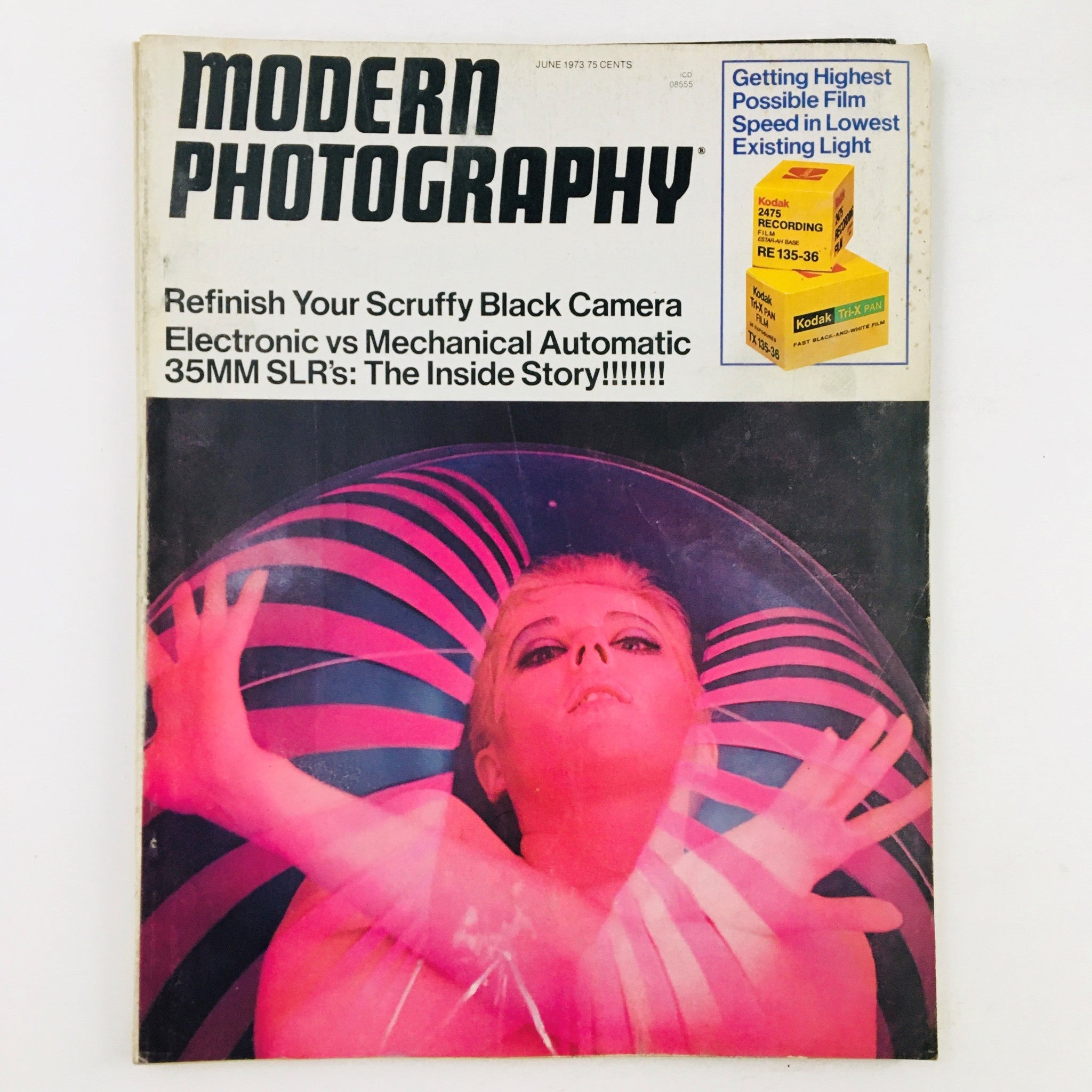 Modern Photography Magazine June 1973 Electronics vs Mechanical AT 35MM No Label