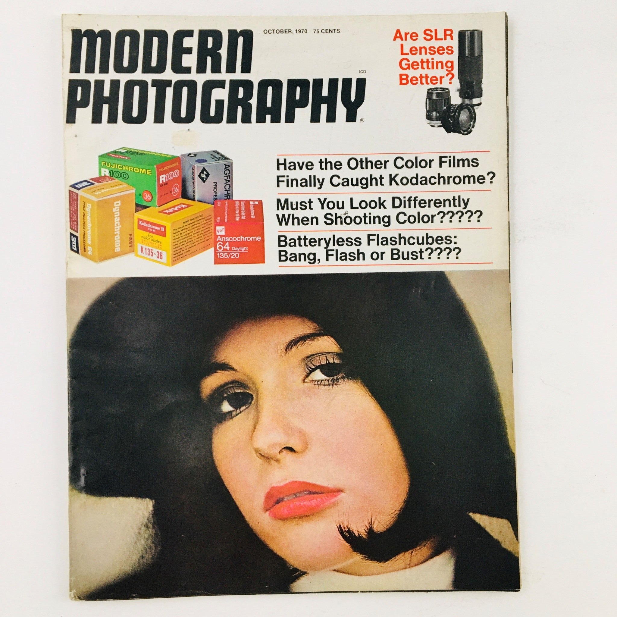 Modern Photography Magazine October 1970 The Batteryless Flashcubes No Label