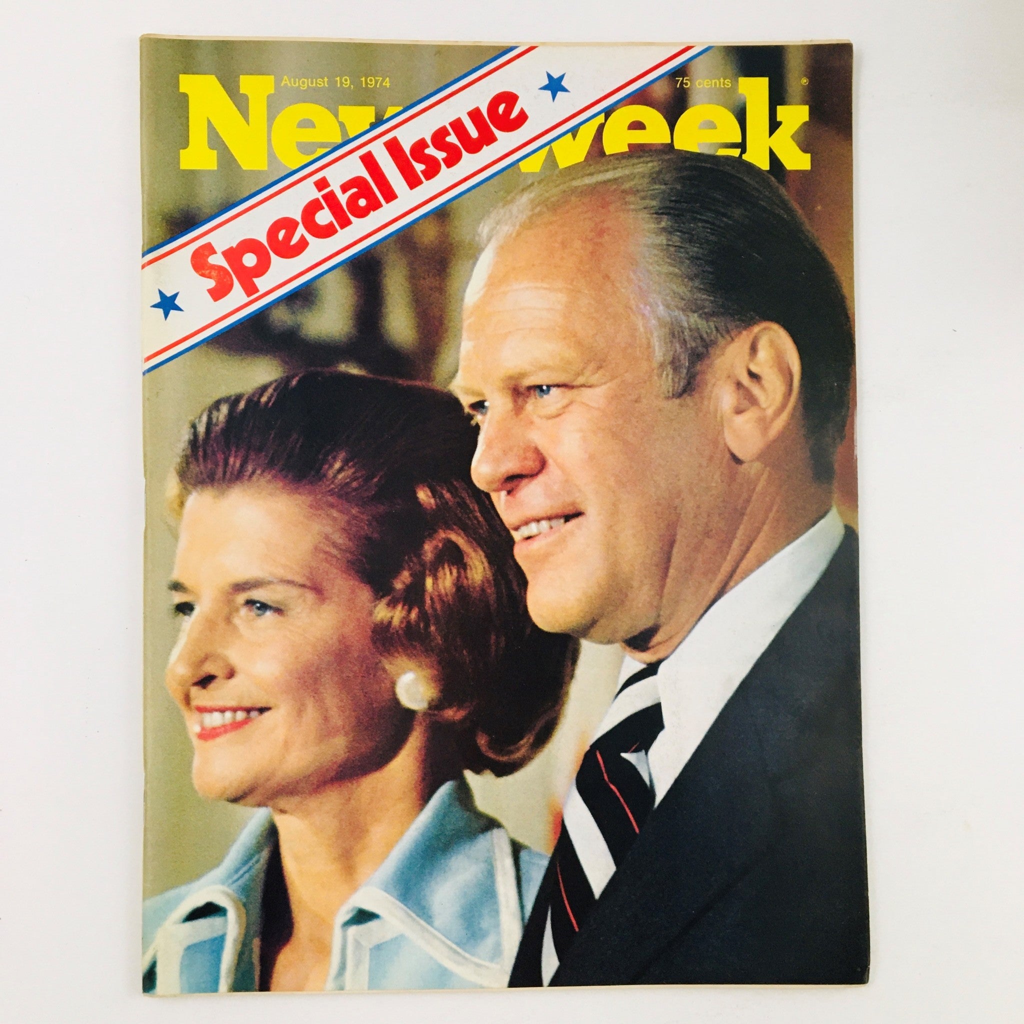 Newsweek Magazine August 19 1974 Gerald Ford and Betty Ford No Label