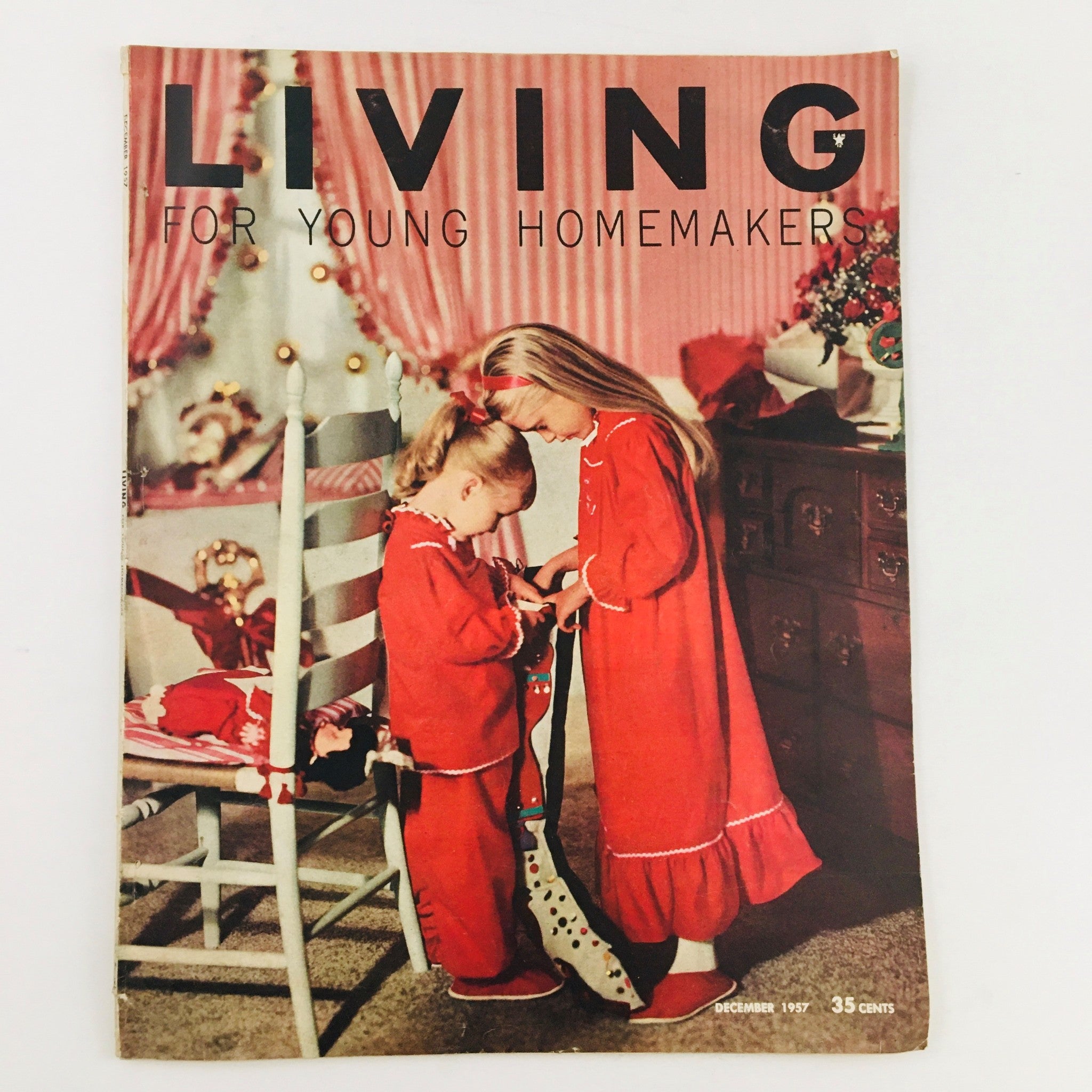 Living For Young Homemakers December 1957 The Six Senses of Christmas No Label