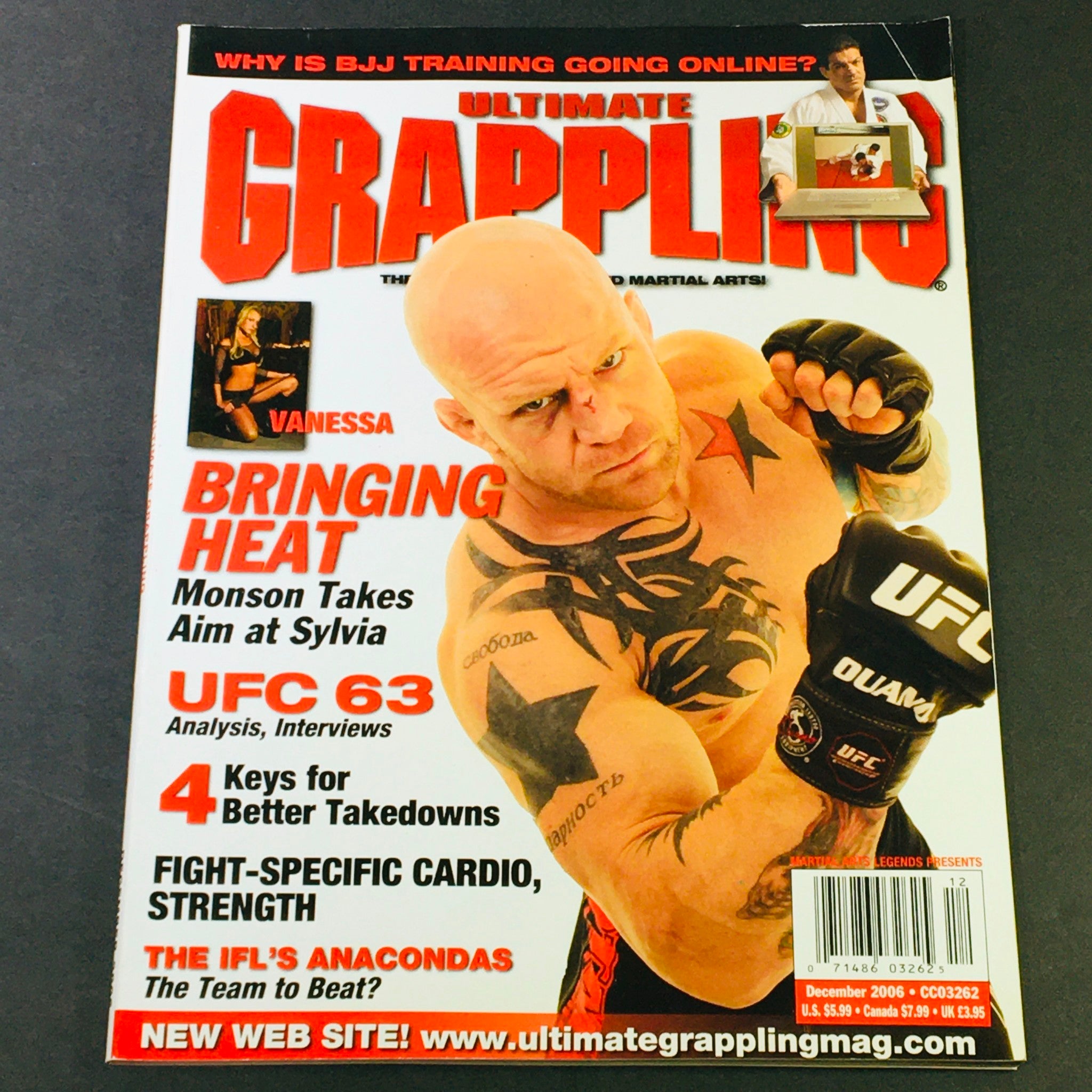 Ultimate Grappling MMA Magazine December 2006 - Royce Gracie and Jeff Monson