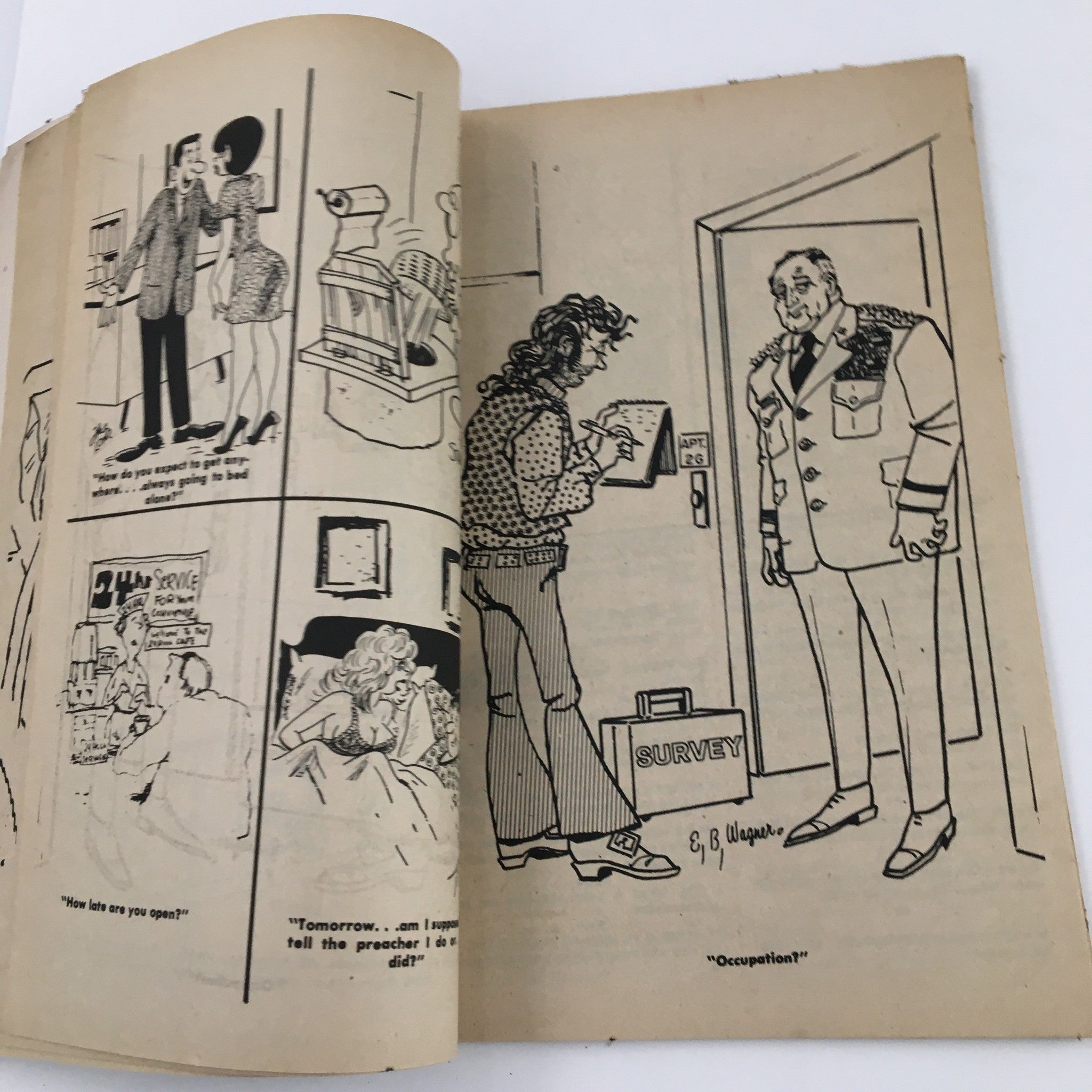 Cartoon Carnival January 1972 Vol. 10 No. 43 U.S. Army Join the Army