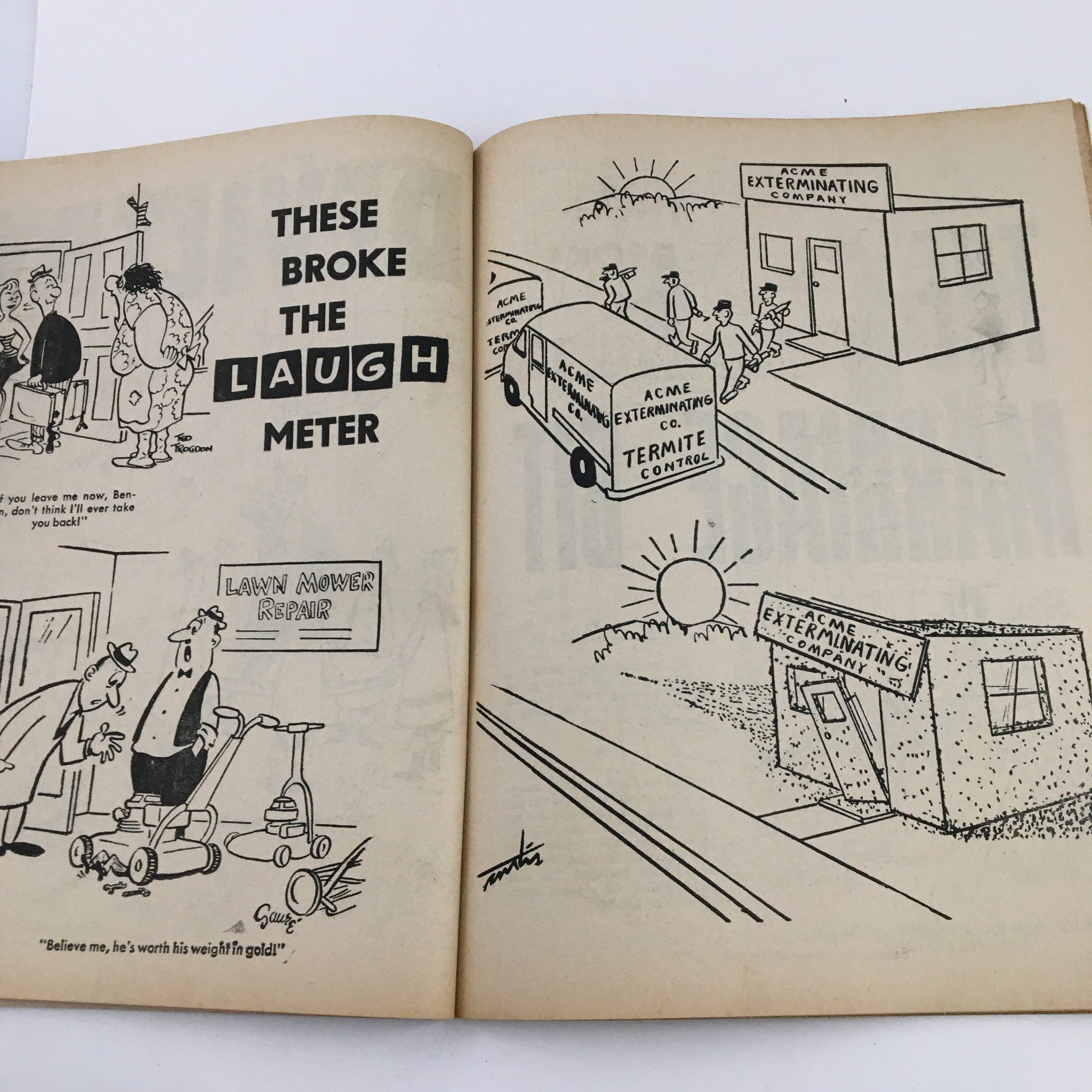 Cartoon Laughs Summer 1964 No. 3 2-Miles Hide-A-Way Motel Comic Magazine