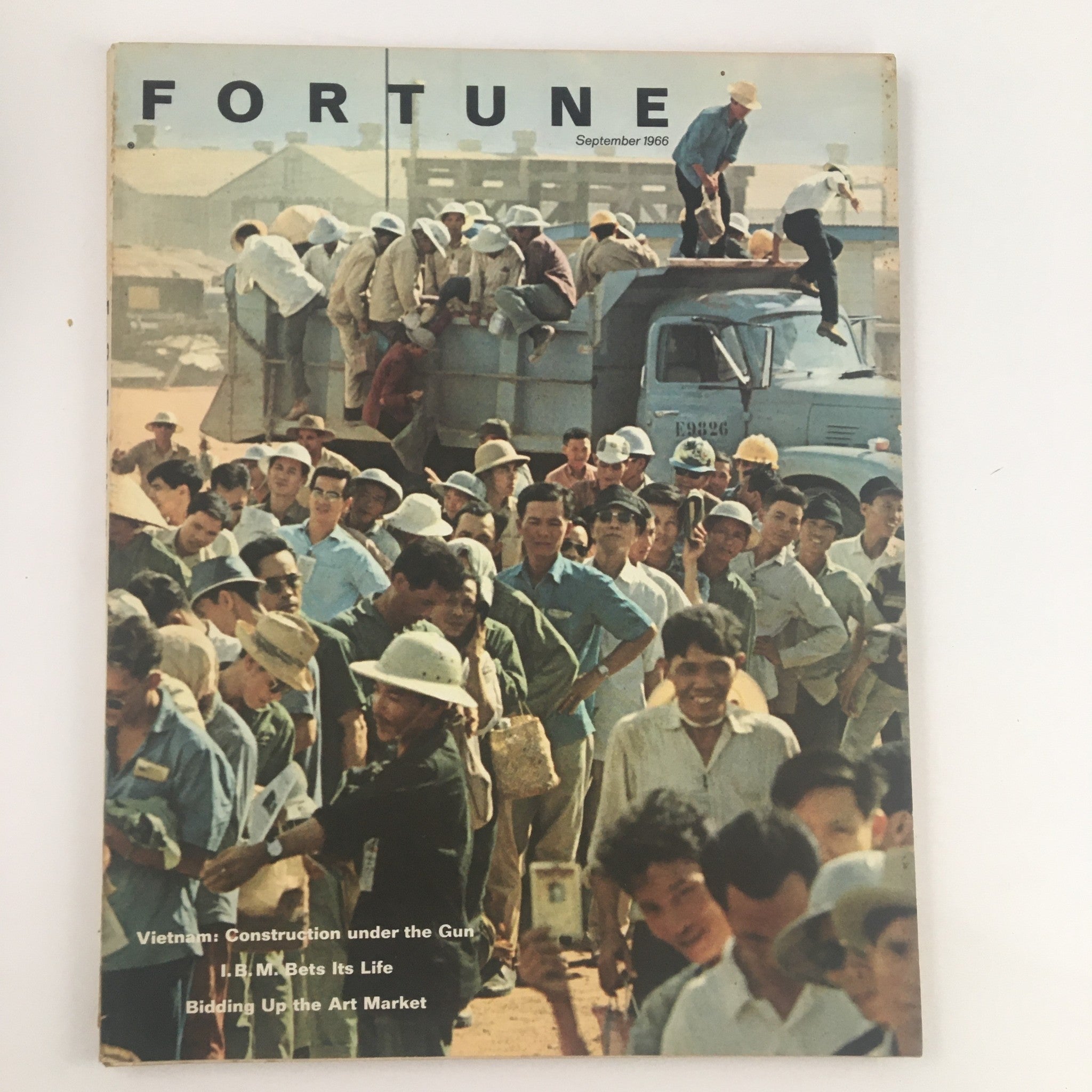 Fortune Magazine September 1966 Vietnam, Construction Under The Gun No Label